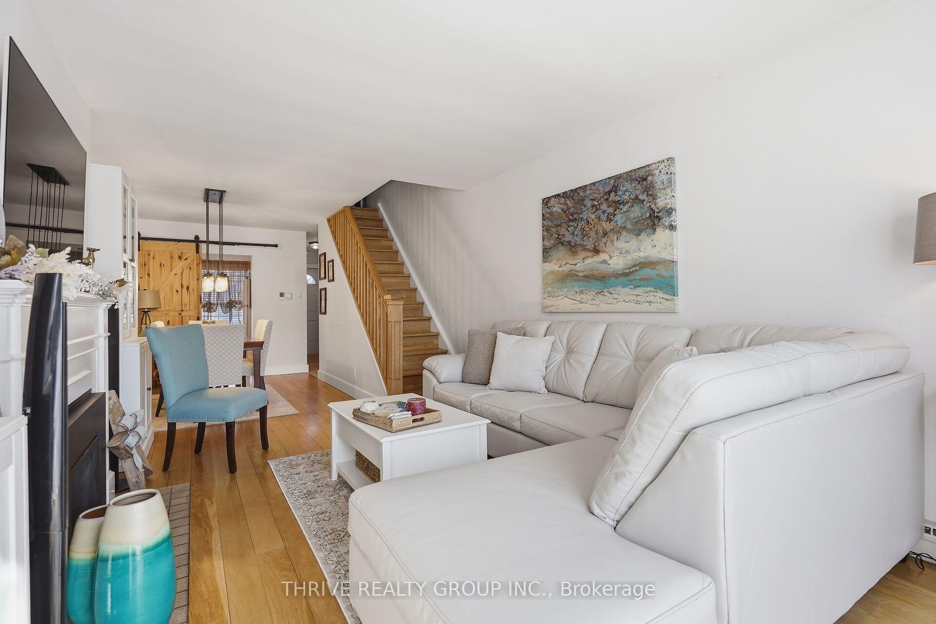 Photo 10 of 12 Guildwood Walk, London, North M — HOMEH