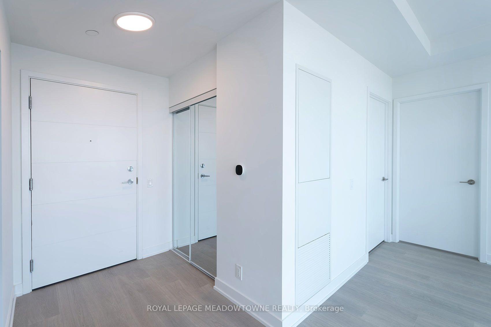 Photo 8 of Unit 804, 20 Deans Drive, Scarborough, Clairlea-Birchmount — HOMEH