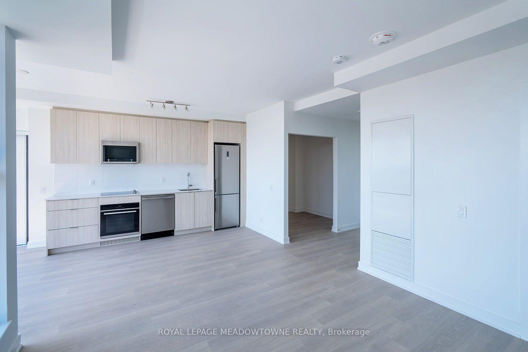 Photo 13 of Unit 804, 20 Deans Drive, Scarborough, Clairlea-Birchmount — HOMEH