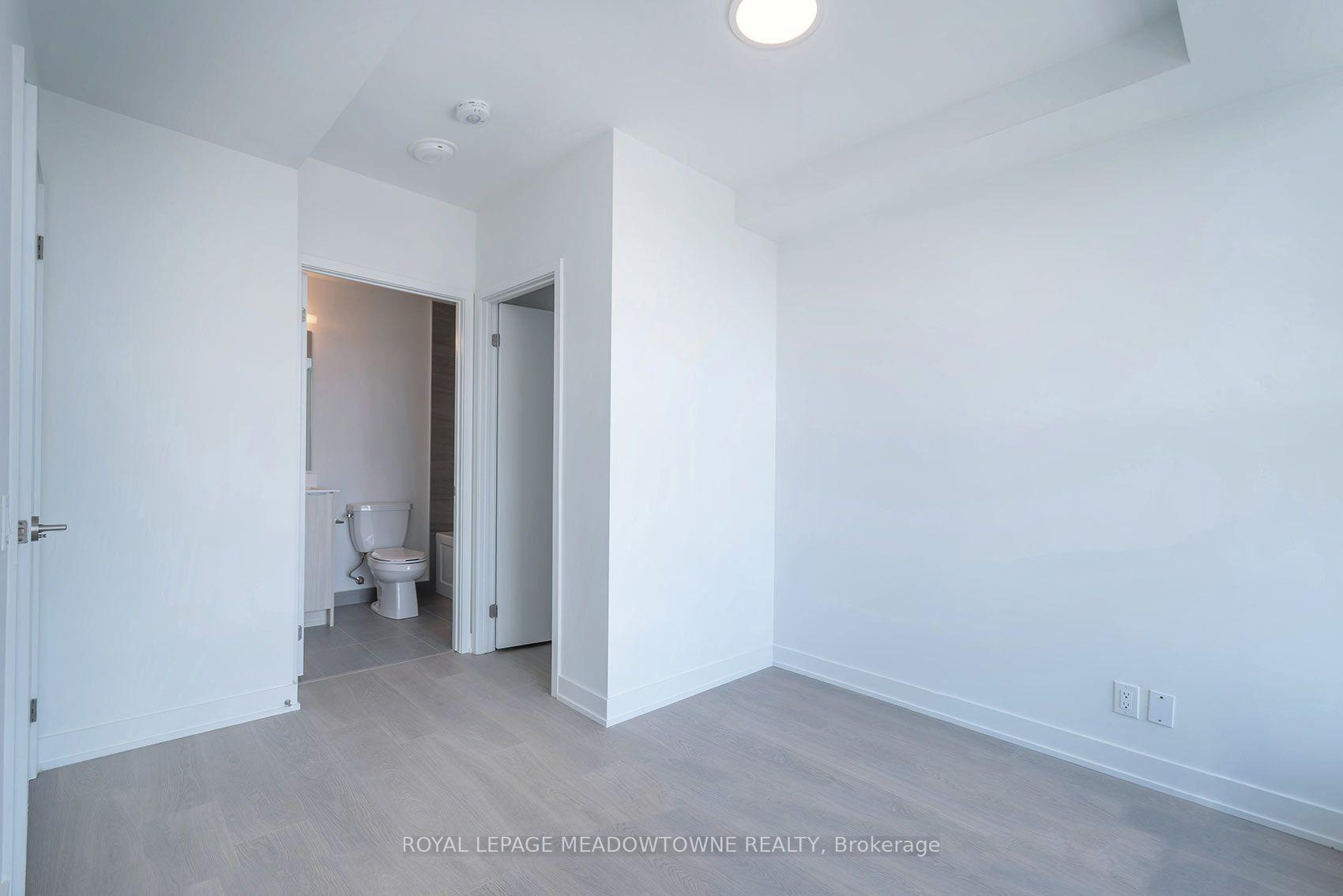 Photo 36 of Unit 804, 20 Deans Drive, Scarborough, Clairlea-Birchmount — HOMEH