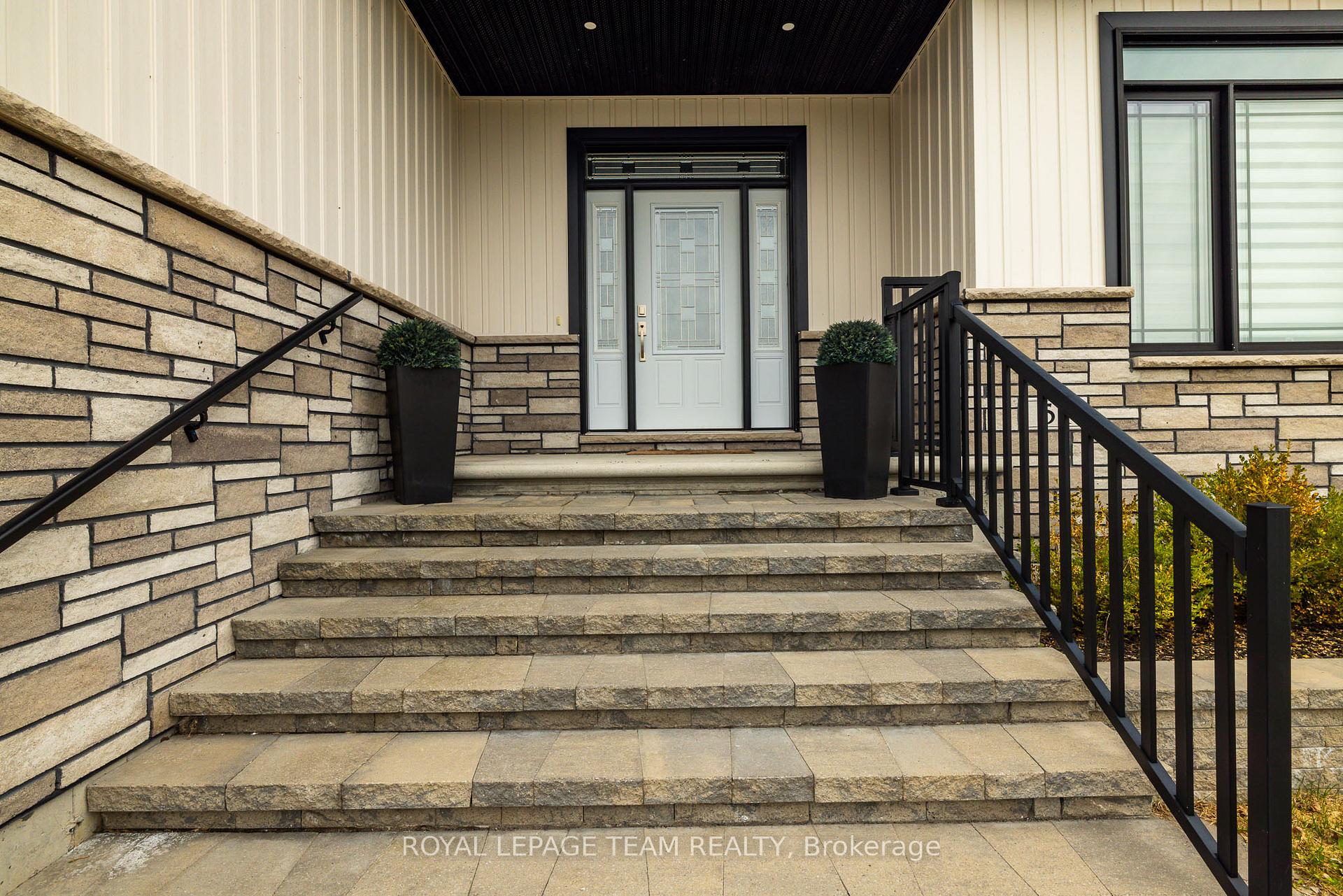 Photo 4 of 51 Westerra Way, North Grenville, Kemptville — HOMEH