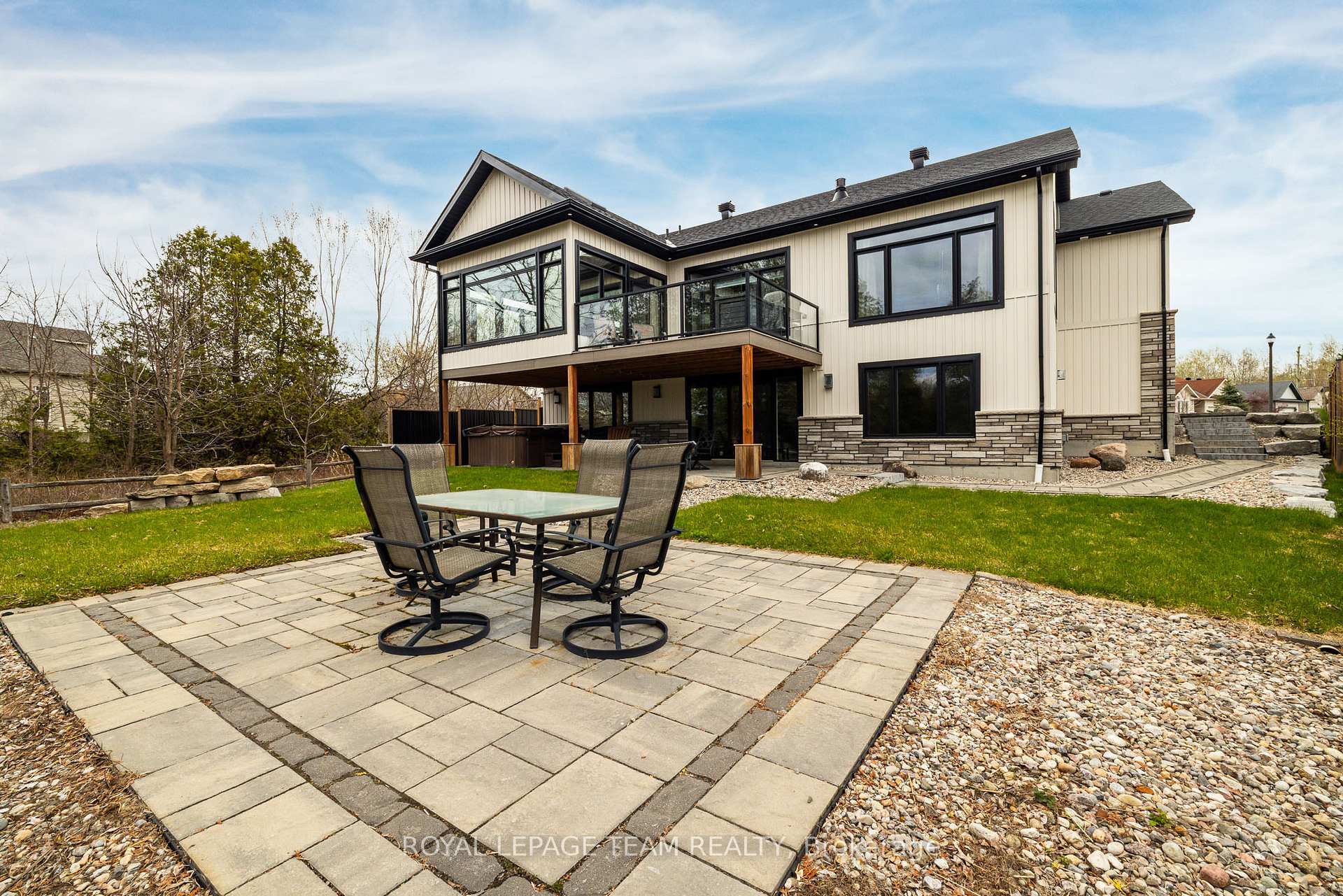 Photo 48 of 51 Westerra Way, North Grenville, Kemptville — HOMEH