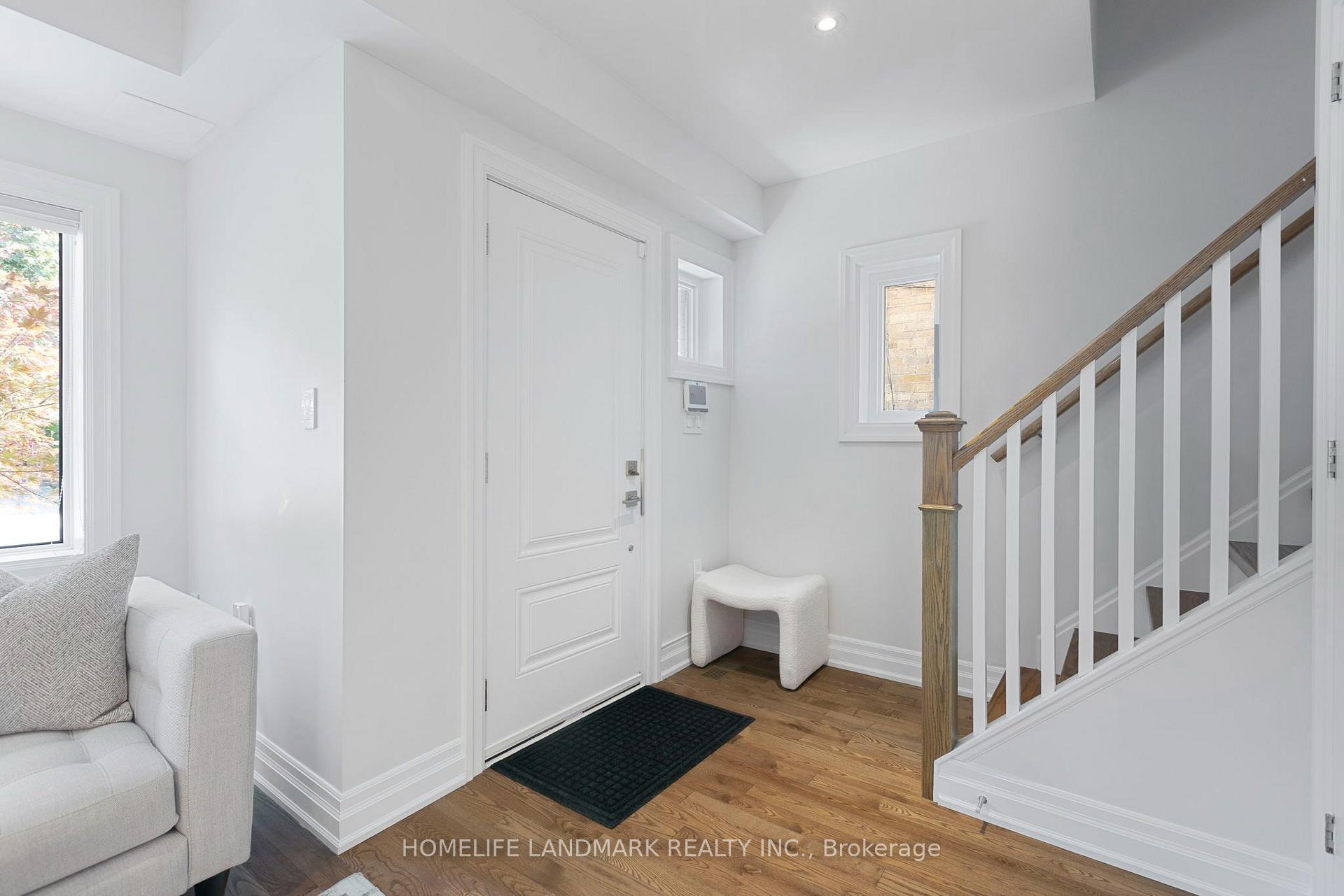 Photo 4 of 274 Greer Road, Toronto, Lawrence Park North — HOMEH