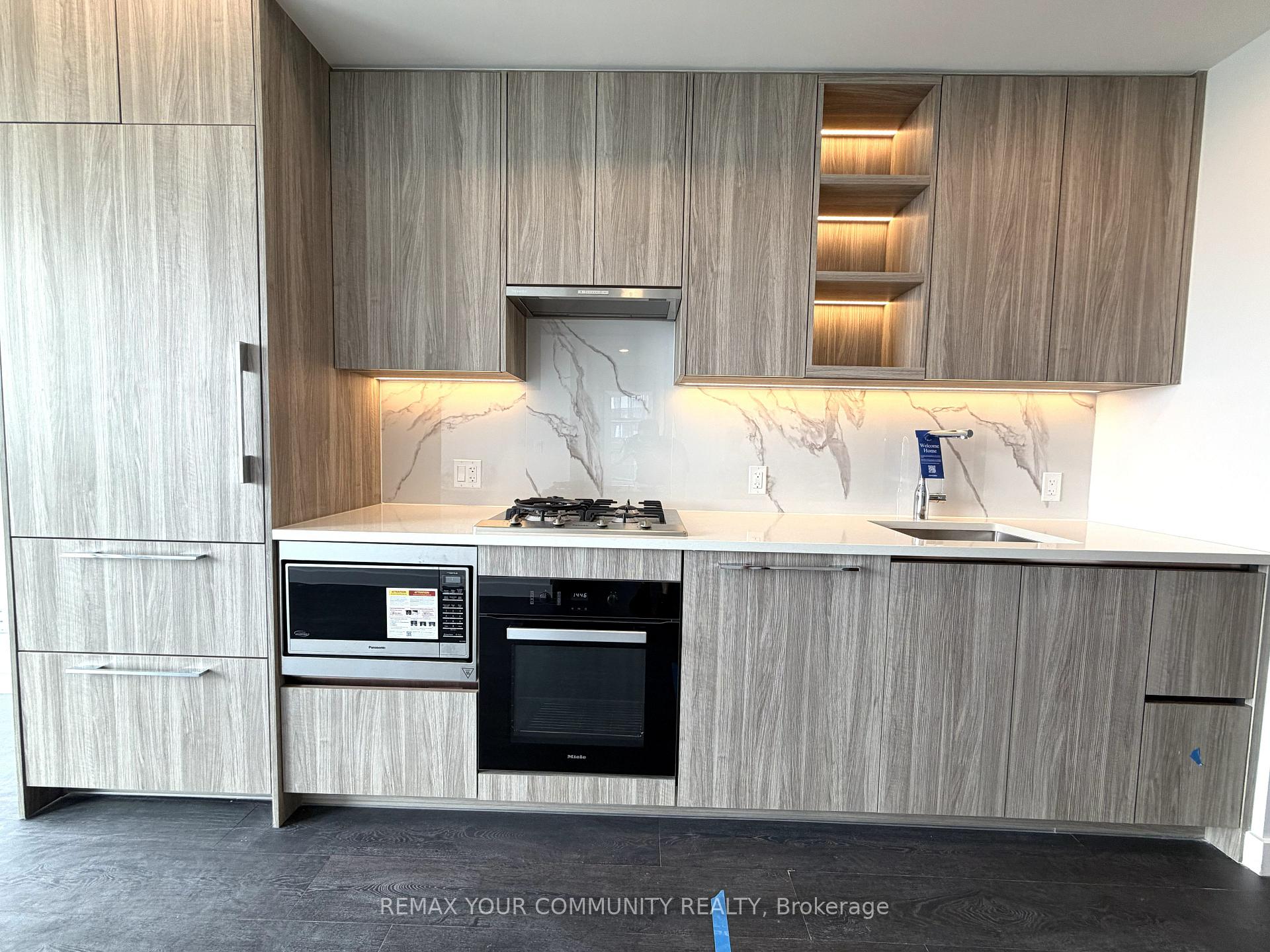 Photo 8 of Unit 1515, 75 Billes Heights, North York, Bayview Village — HOMEH