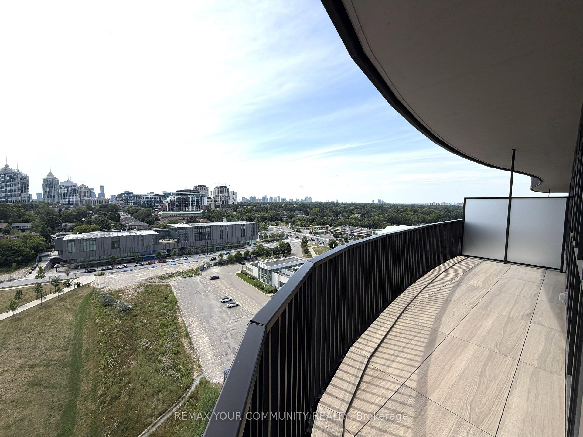 Photo 9 of Unit 1515, 75 Billes Heights, North York, Bayview Village — HOMEH
