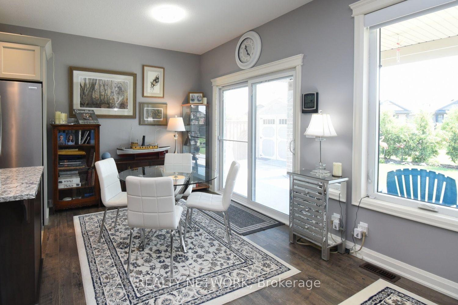 Photo 12 of 10 Craddock Boulevard, Haldimand — HOMEH