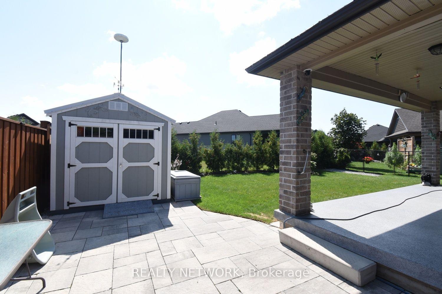 Photo 32 of 10 Craddock Boulevard, Haldimand — HOMEH