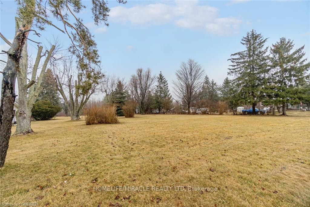 Photo 8 of 8337 Guelph Line, Milton, Campbellville — HOMEH