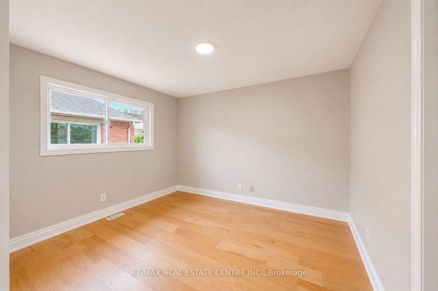 Photo 7 of 431 Ramblewood Drive, Wasaga Beach — HOMEH