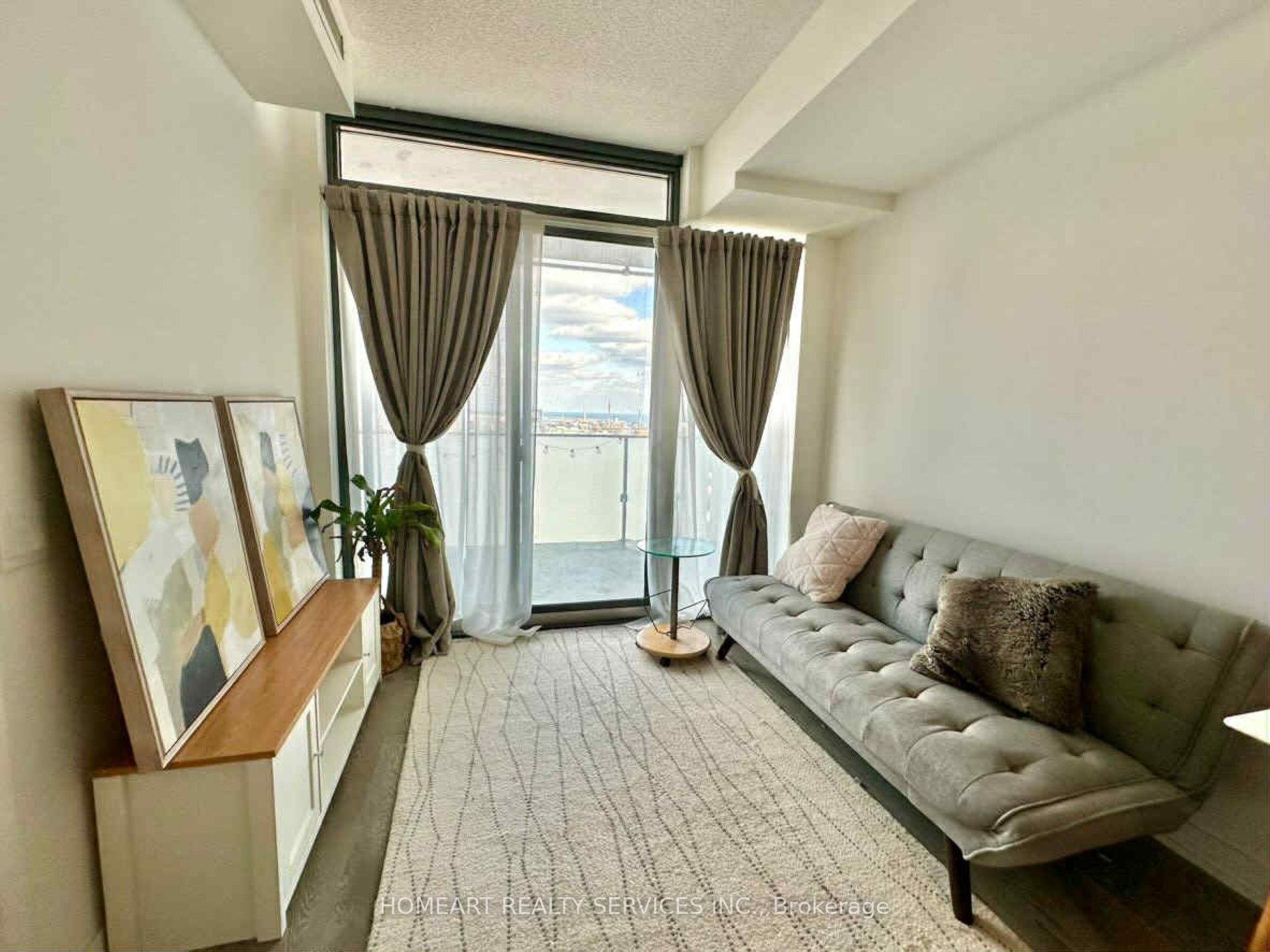 Photo 4 of Unit 3101, 25 Richmond Street E, Toronto, Church-Yonge Corridor — HOMEH