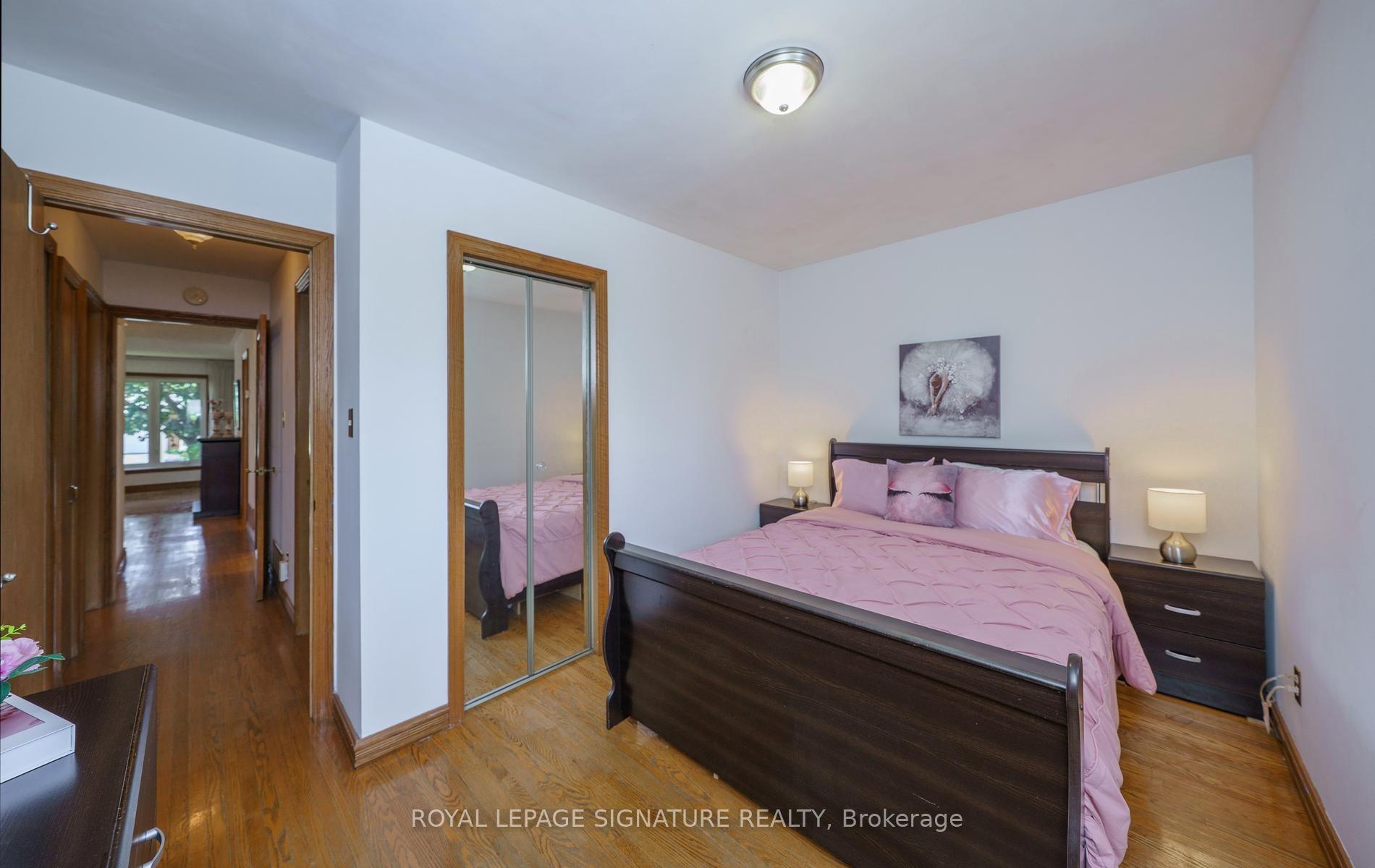 Photo 15 of 34 Rainier Square, Scarborough, L'Amoreaux — HOMEH