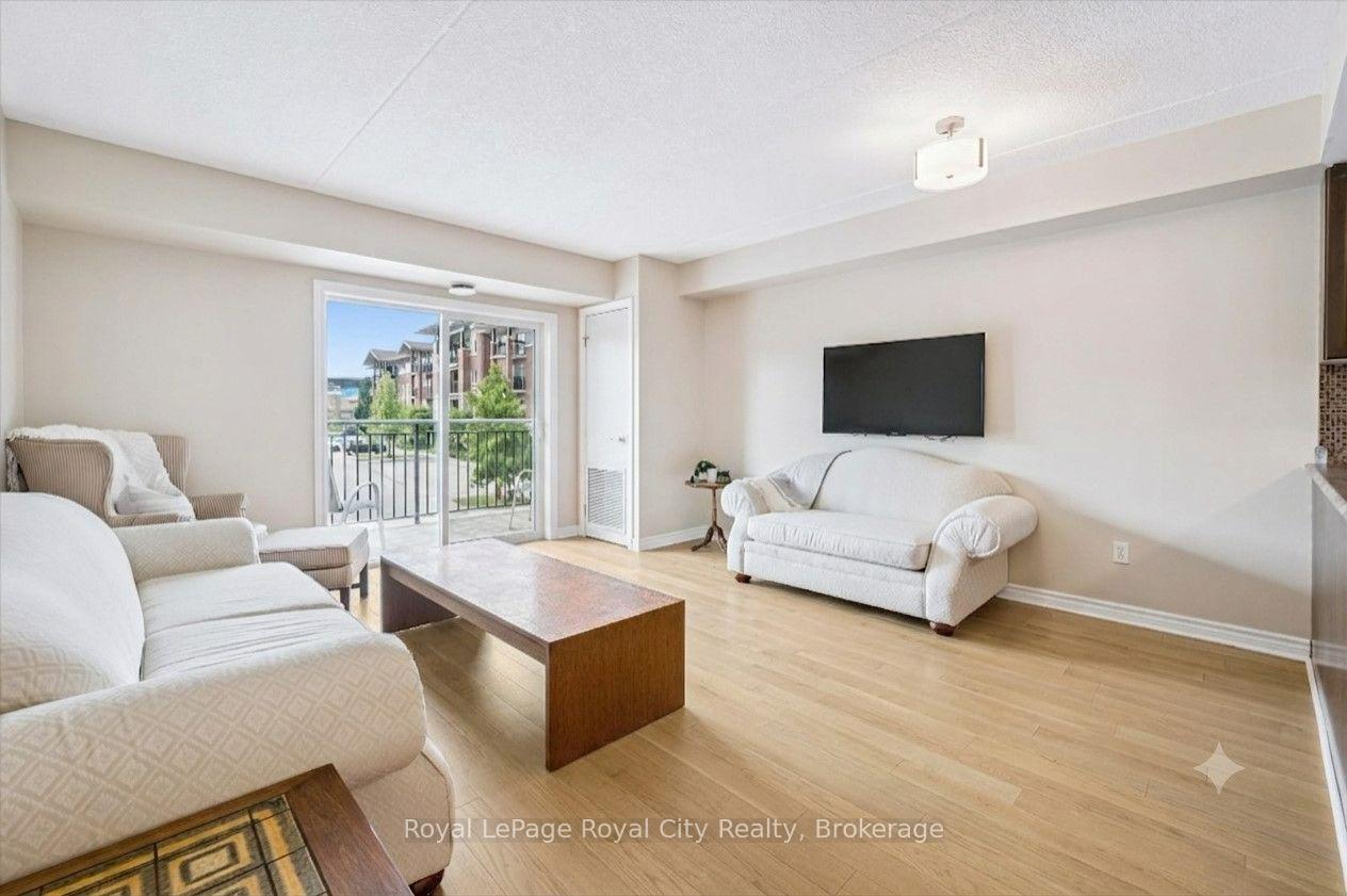 Photo 2 of Unit 212, 37 Goodwin Drive, Guelph, Pineridge/Westminster Woods — HOMEH