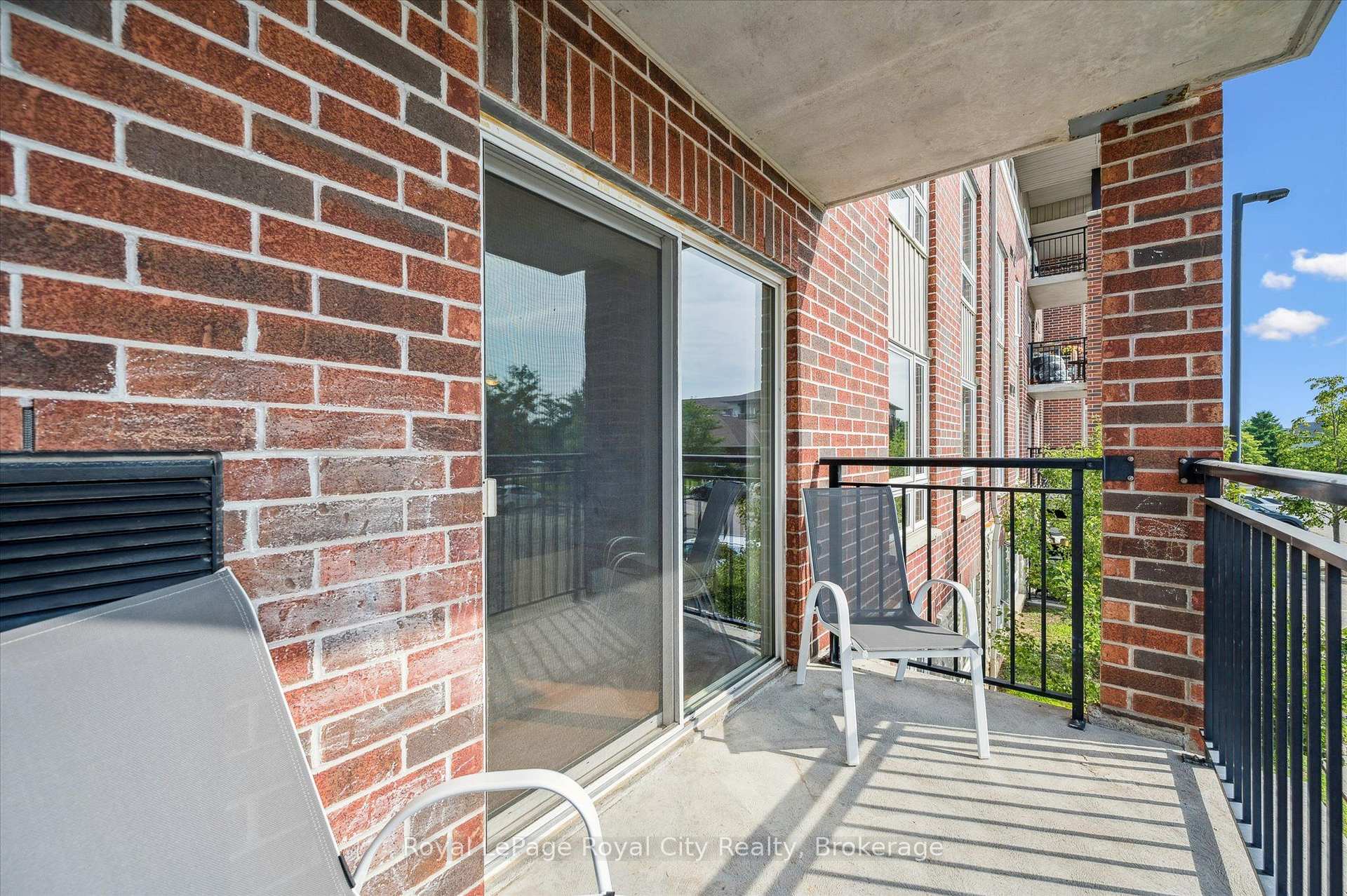 Photo 16 of Unit 212, 37 Goodwin Drive, Guelph, Pineridge/Westminster Woods — HOMEH
