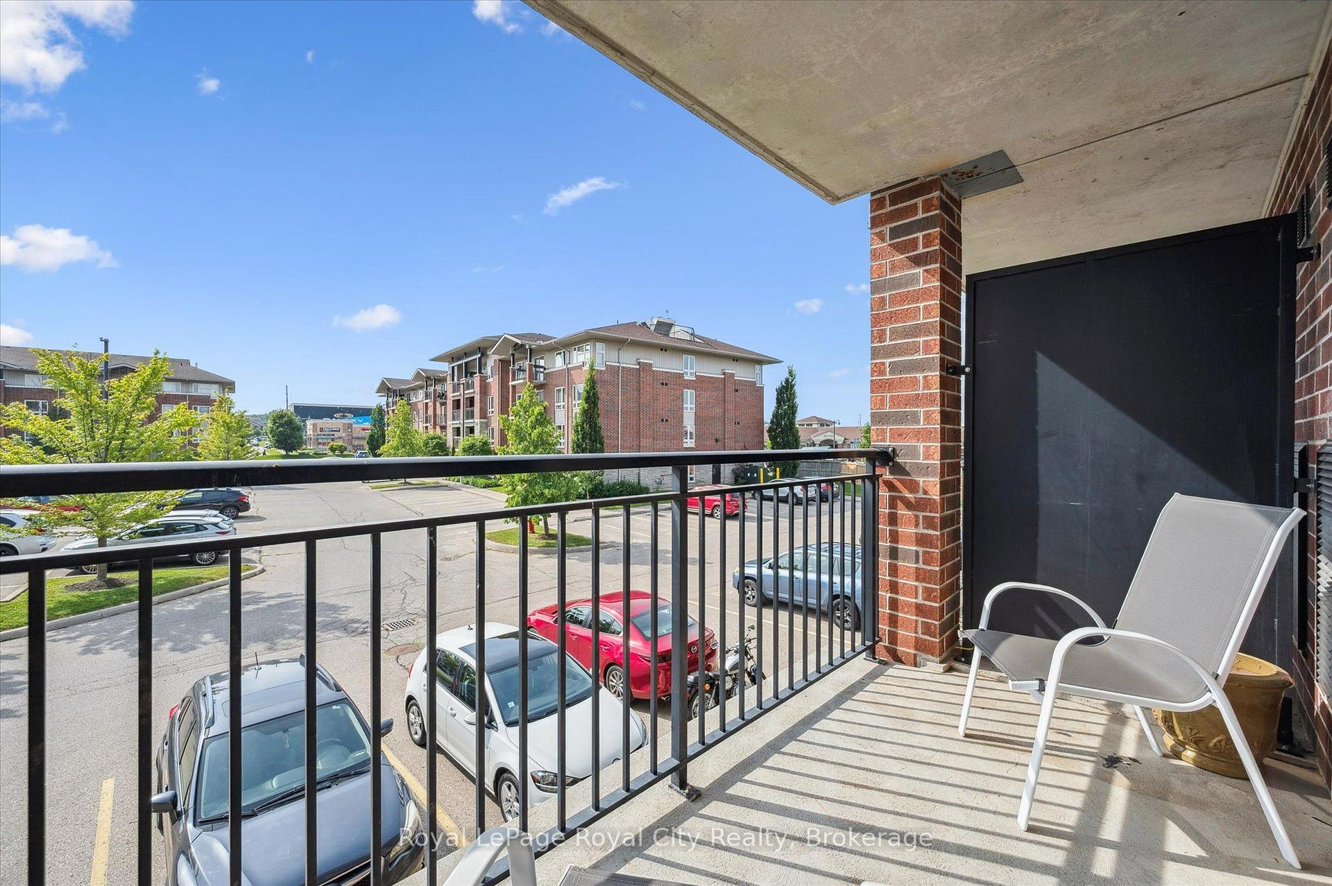Photo 17 of Unit 212, 37 Goodwin Drive, Guelph, Pineridge/Westminster Woods — HOMEH