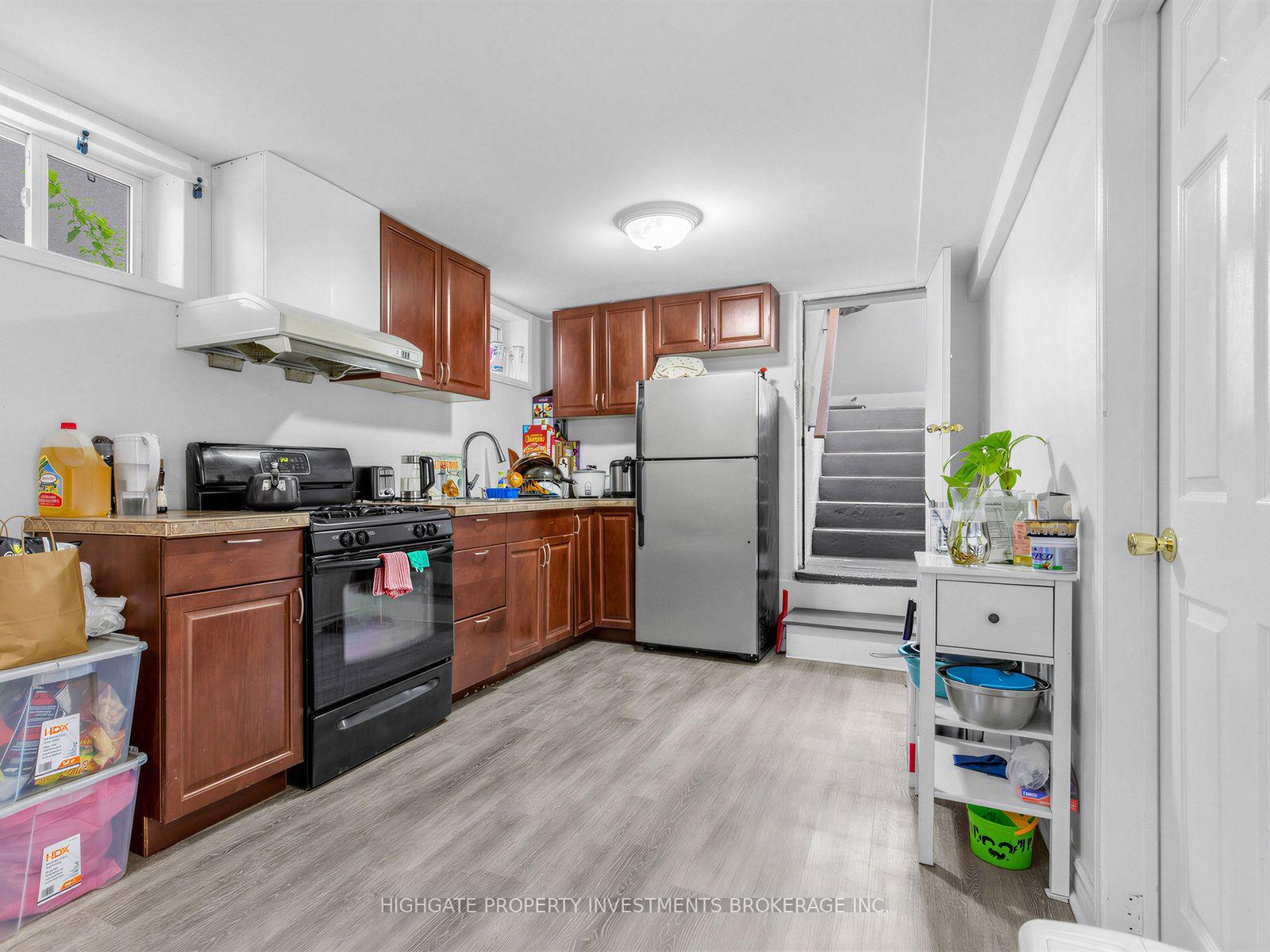 Photo 2 of Unit Basement, 210 Gowan Avenue, Toronto, Danforth Village-East York — HOMEH