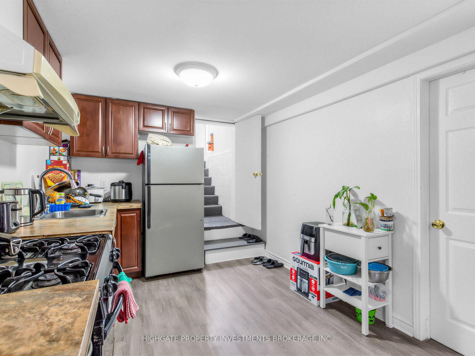 Photo 4 of Unit Basement, 210 Gowan Avenue, Toronto, Danforth Village-East York — HOMEH