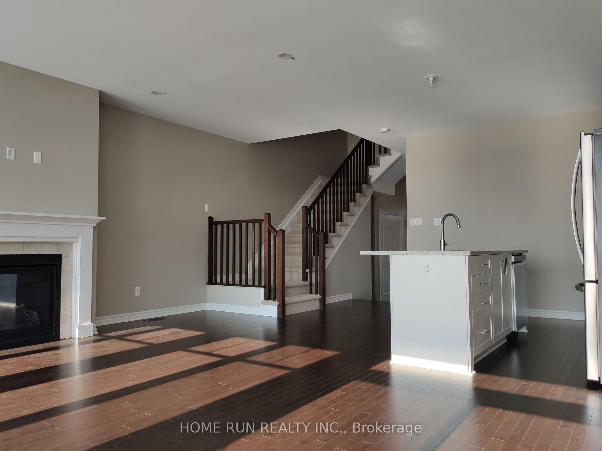 Photo 11 of 818 Clapham Terrace, Ottawa, Stittsville (South) — HOMEH
