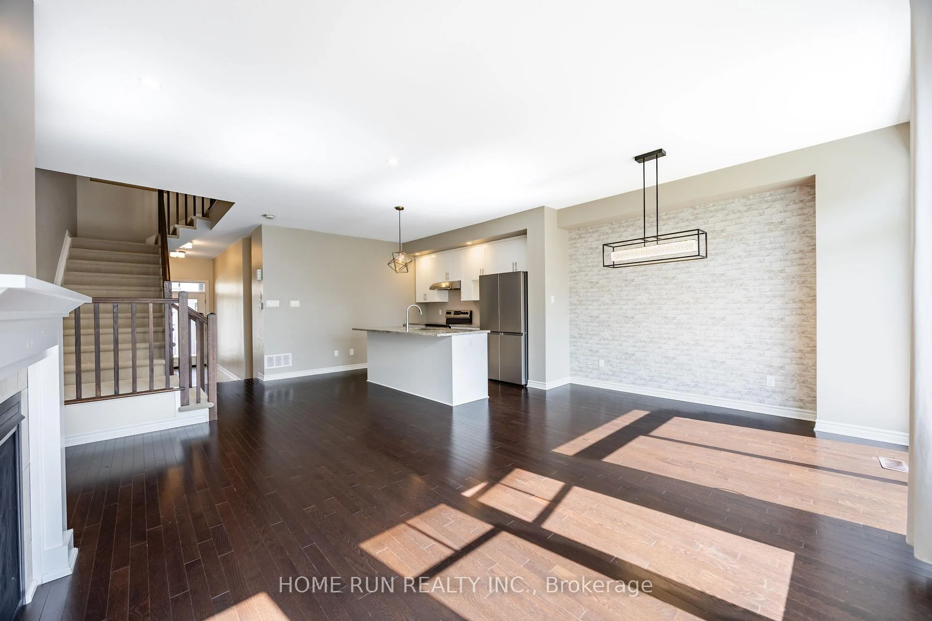 Photo 18 of 818 Clapham Terrace, Ottawa, Stittsville (South) — HOMEH