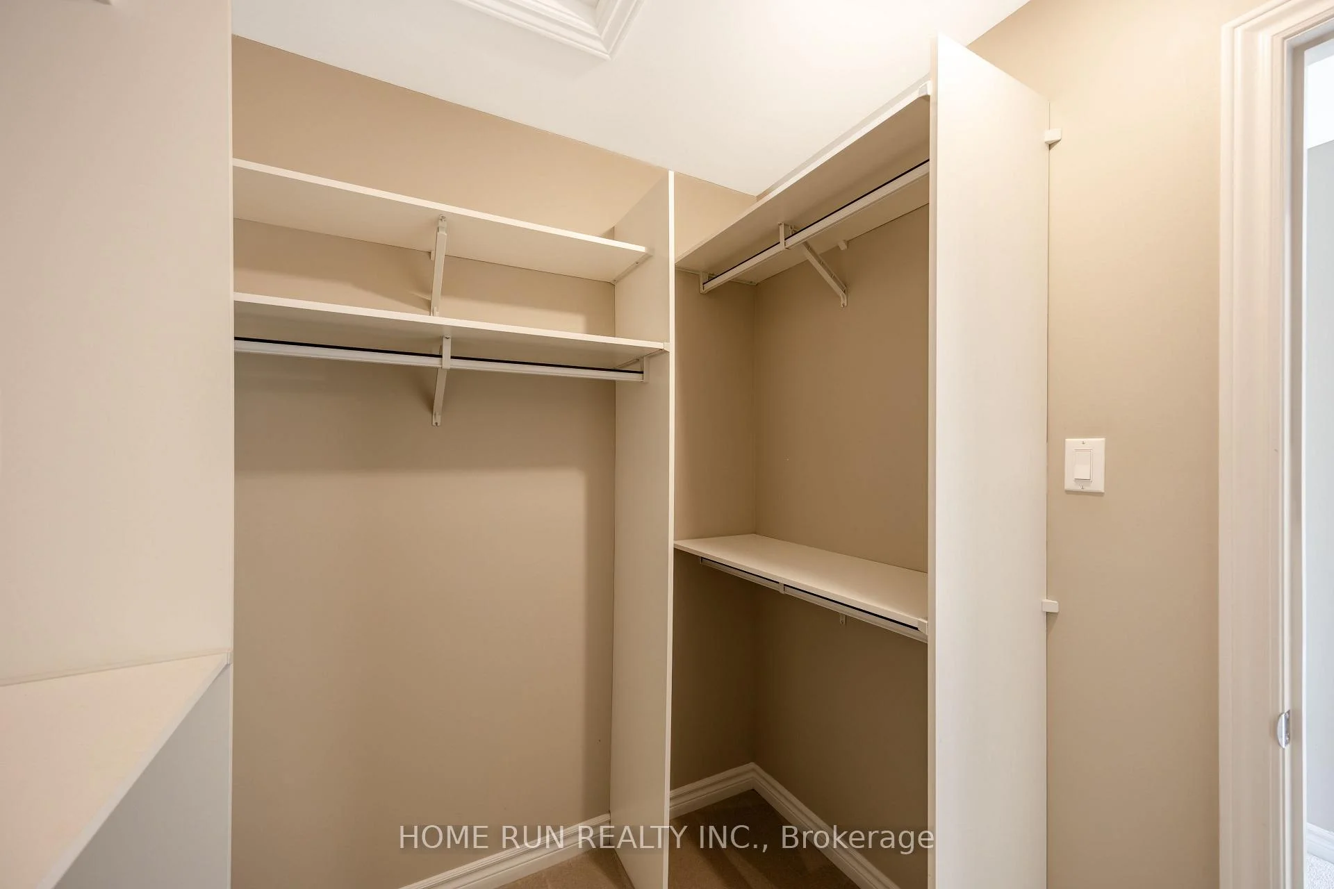 Photo 47 of 818 Clapham Terrace, Ottawa, Stittsville (South) — HOMEH