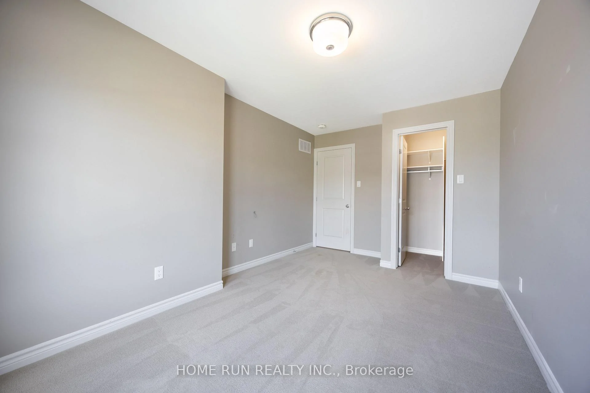 Photo 49 of 818 Clapham Terrace, Ottawa, Stittsville (South) — HOMEH