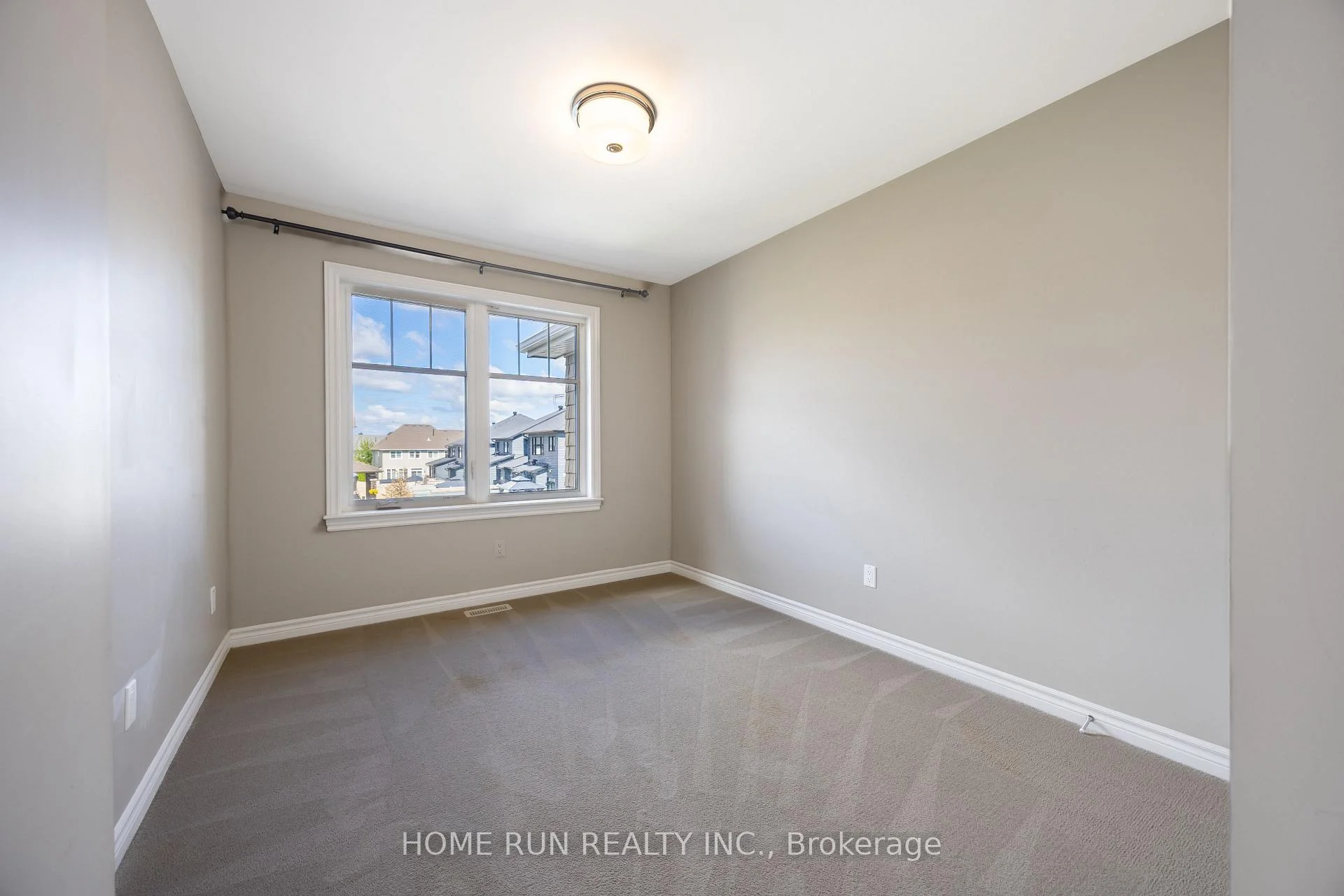Photo 50 of 818 Clapham Terrace, Ottawa, Stittsville (South) — HOMEH