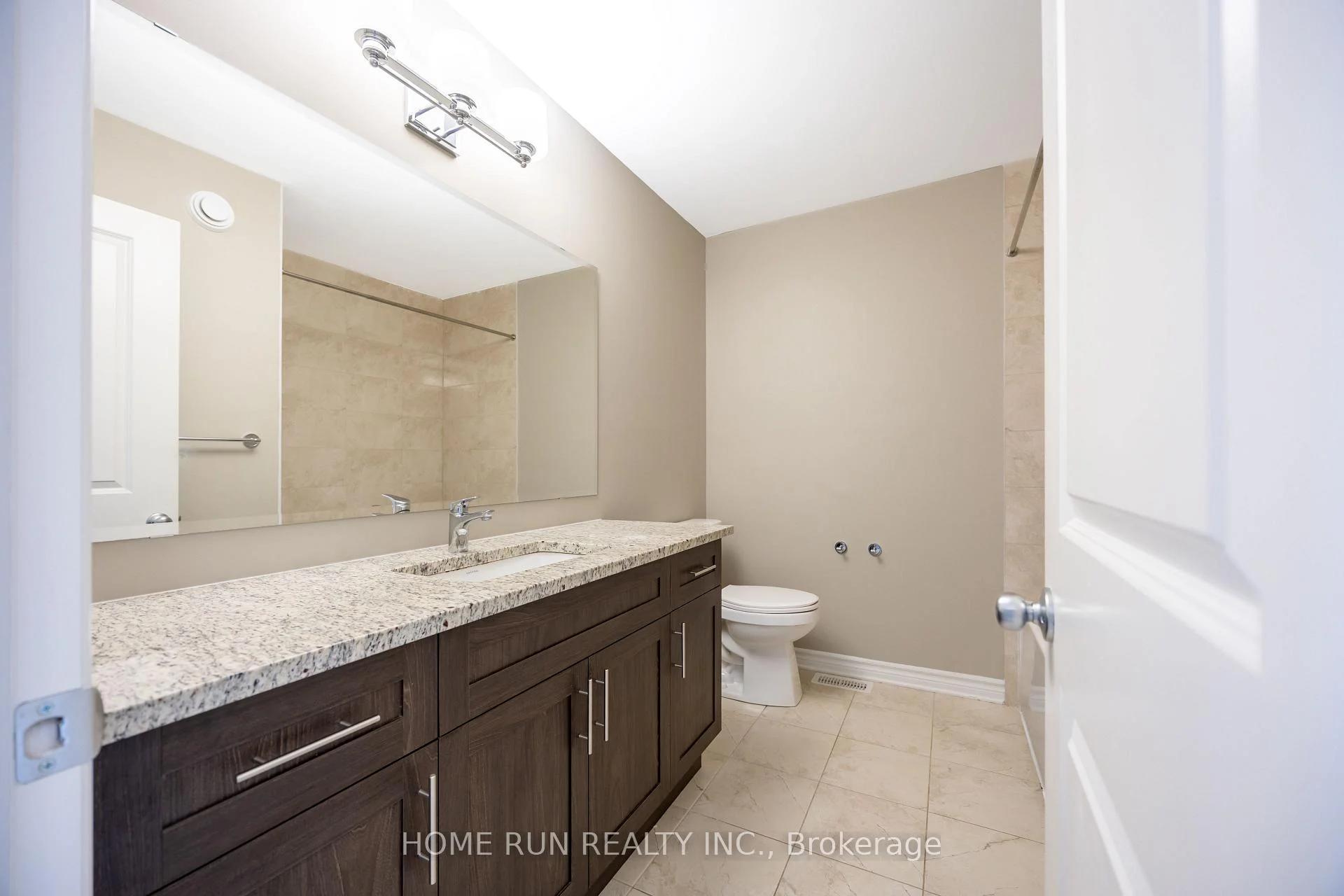 Photo 52 of 818 Clapham Terrace, Ottawa, Stittsville (South) — HOMEH