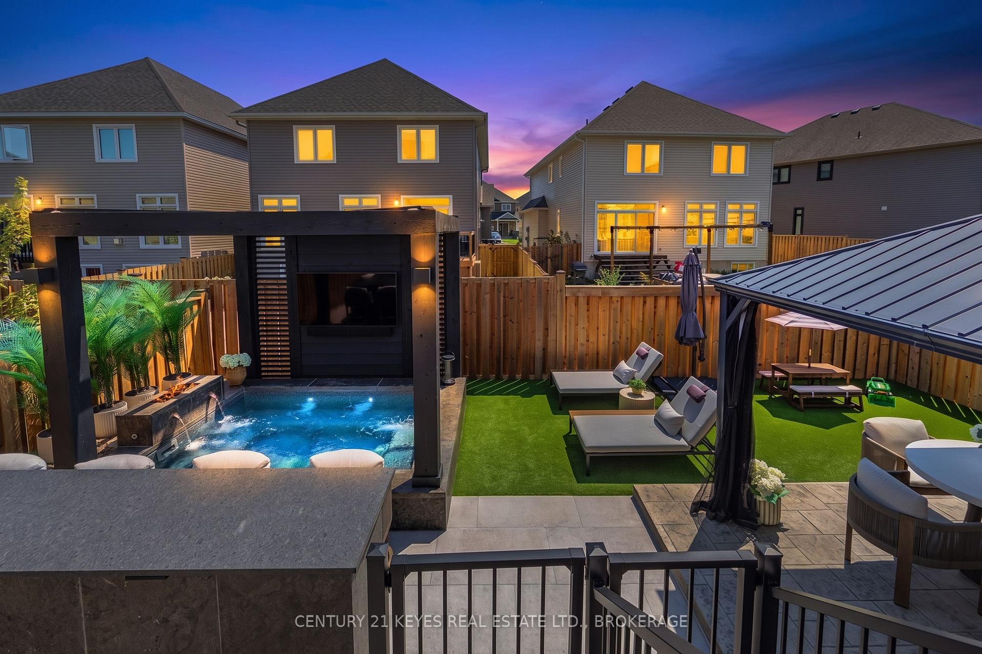 Photo 5 of 765 Riverview Way, Kingston, Kingston East (Incl Barret Crt) — HOMEH