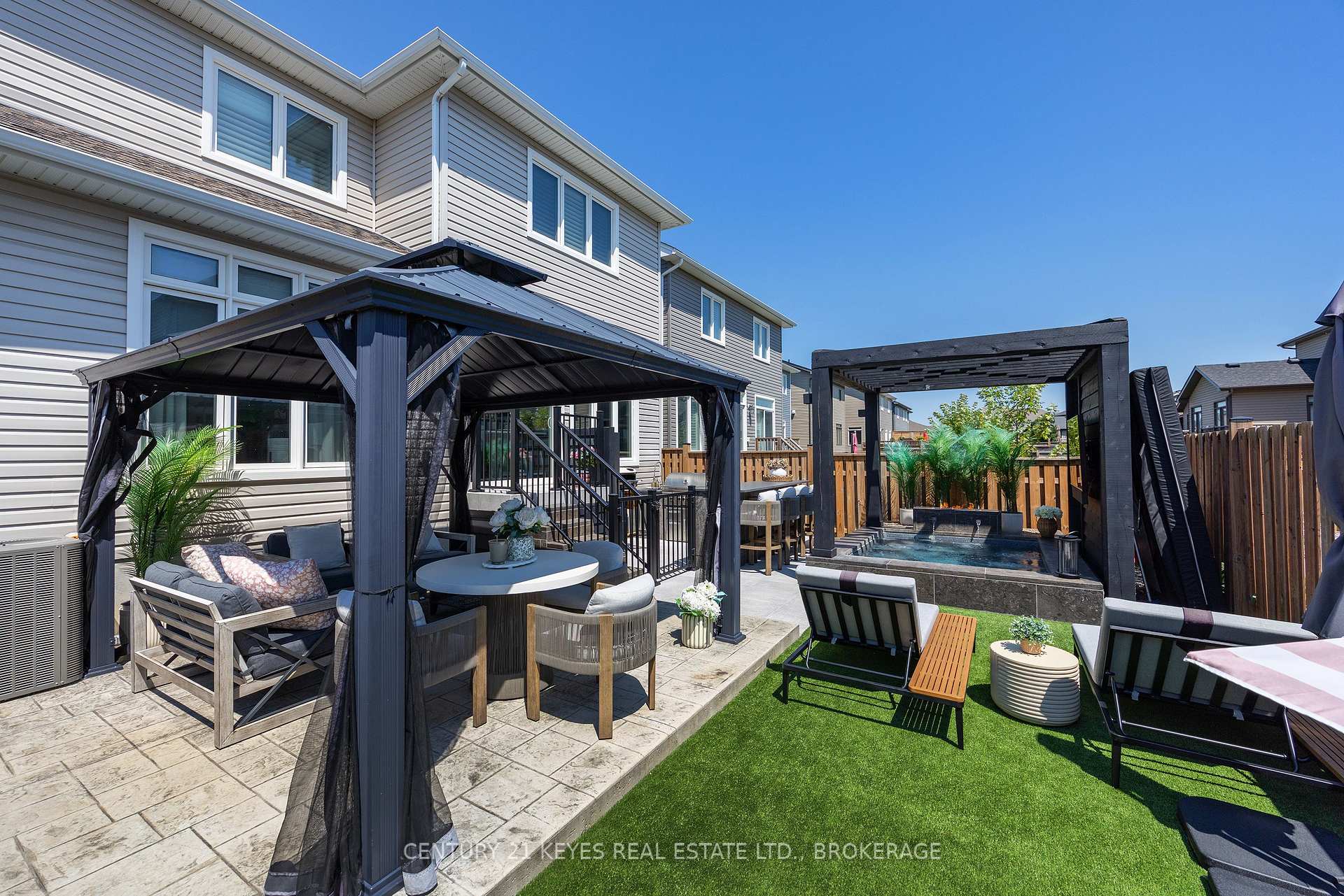 Photo 7 of 765 Riverview Way, Kingston, Kingston East (Incl Barret Crt) — HOMEH