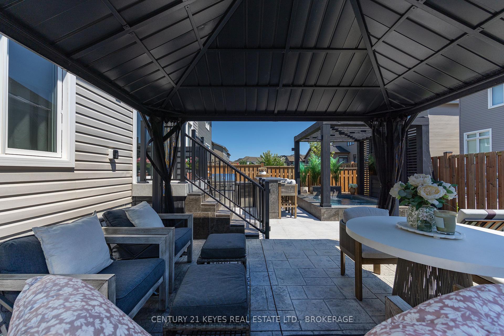 Photo 10 of 765 Riverview Way, Kingston, Kingston East (Incl Barret Crt) — HOMEH