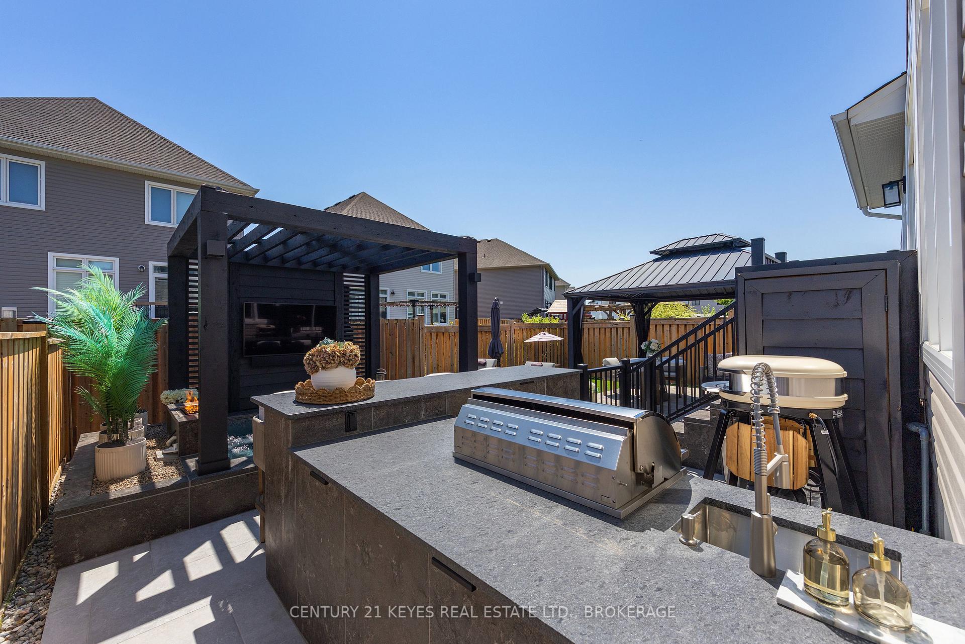 Photo 15 of 765 Riverview Way, Kingston, Kingston East (Incl Barret Crt) — HOMEH
