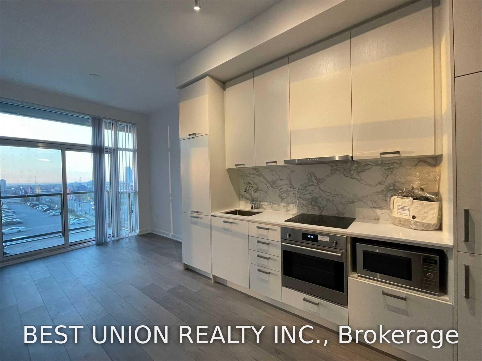 Photo 5 of Unit 310, 10 Honeycrisp Crescent, Vaughan, Vaughan Corporate Centre — HOMEH