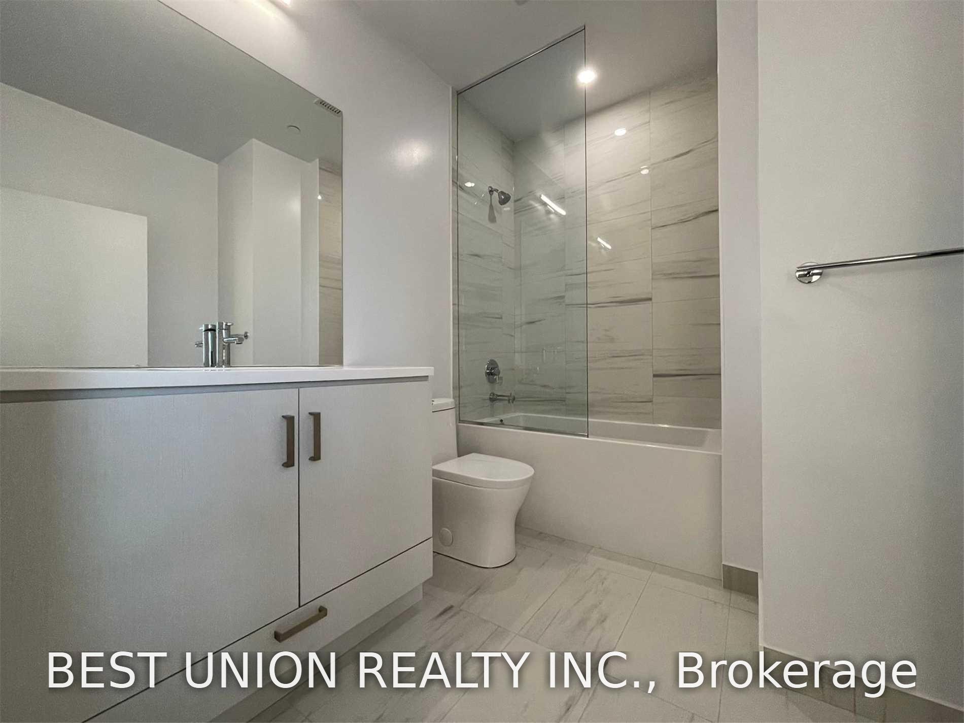Photo 10 of Unit 310, 10 Honeycrisp Crescent, Vaughan, Vaughan Corporate Centre — HOMEH