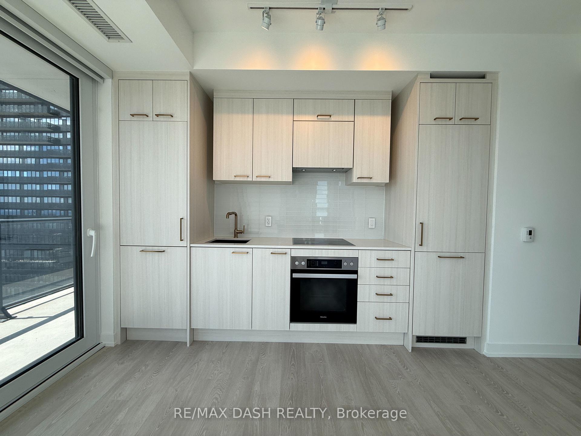 Photo 17 of Unit 3209, 634 Church Street, Toronto, Church-Yonge Corridor — HOMEH