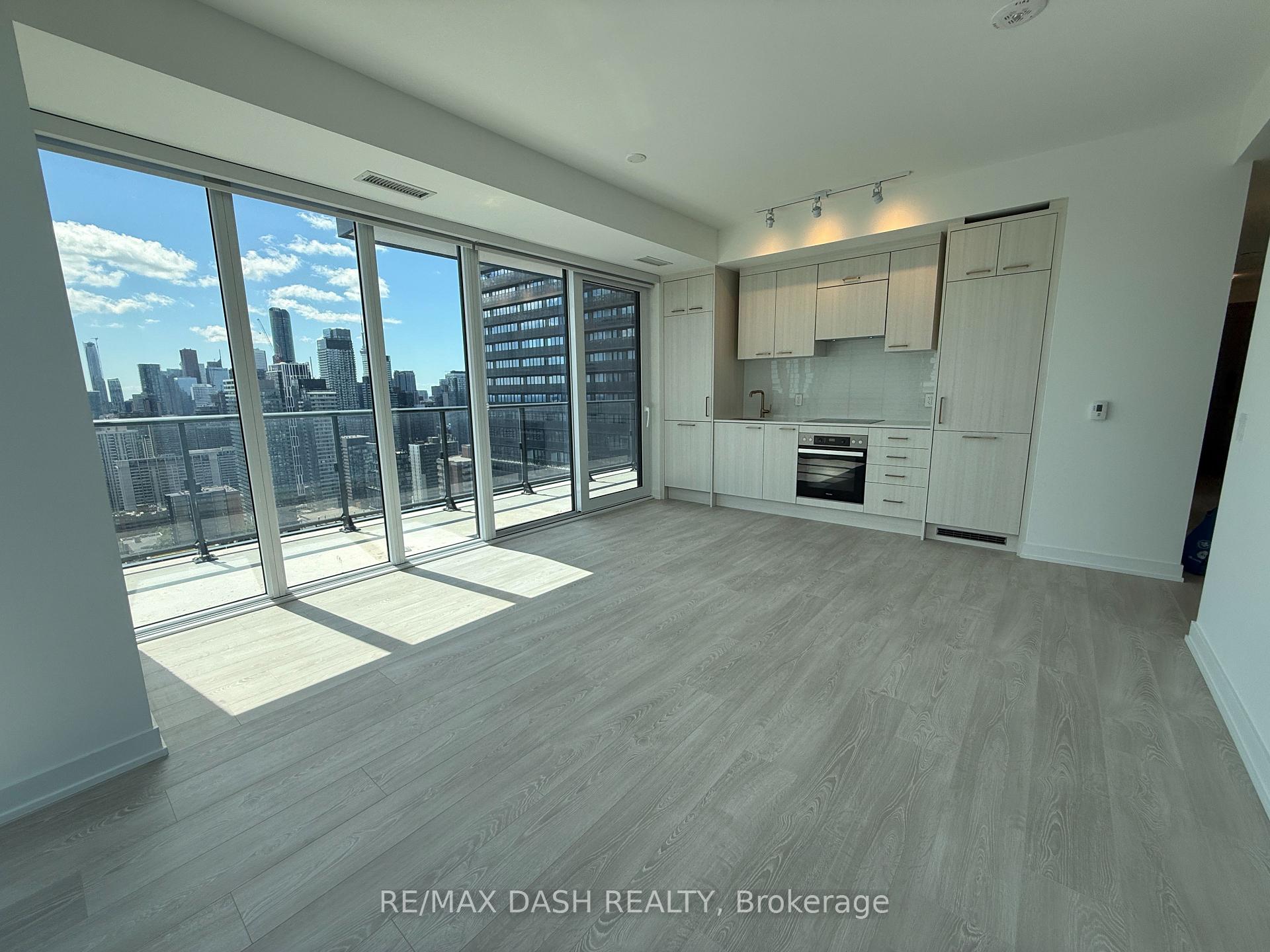 Photo 18 of Unit 3209, 634 Church Street, Toronto, Church-Yonge Corridor — HOMEH