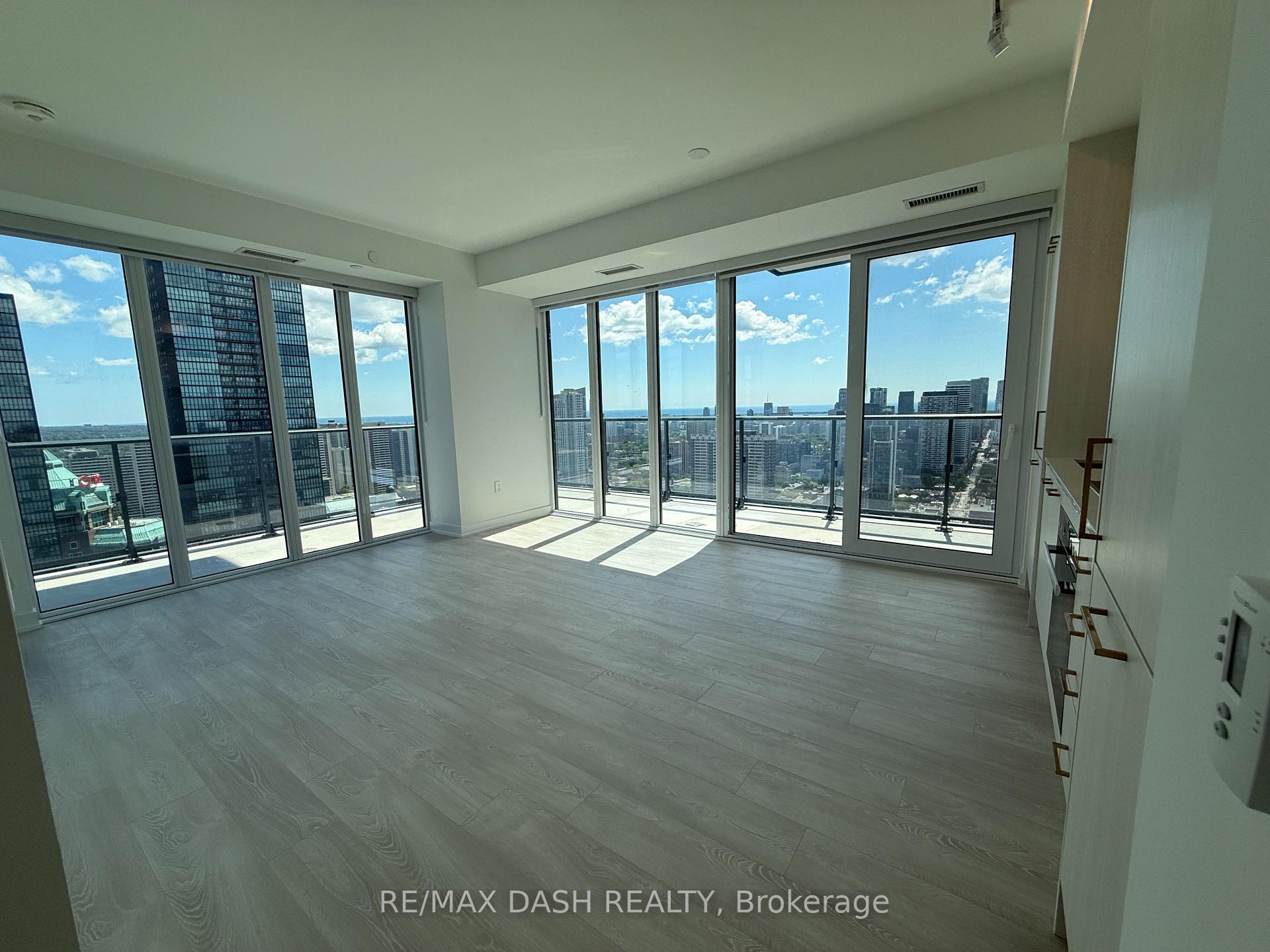 Photo 19 of Unit 3209, 634 Church Street, Toronto, Church-Yonge Corridor — HOMEH