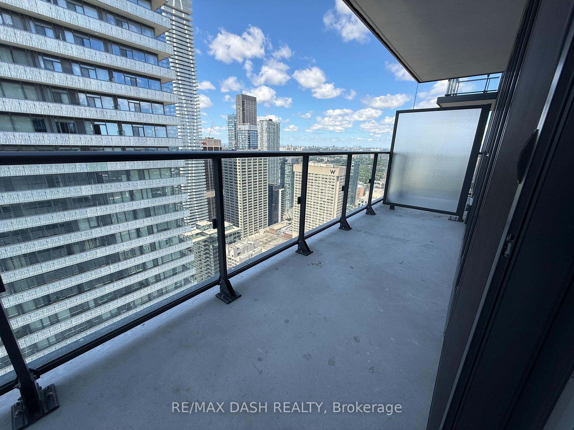 Photo 43 of Unit 4701, 634 Church Street, Toronto, Church-Yonge Corridor — HOMEH