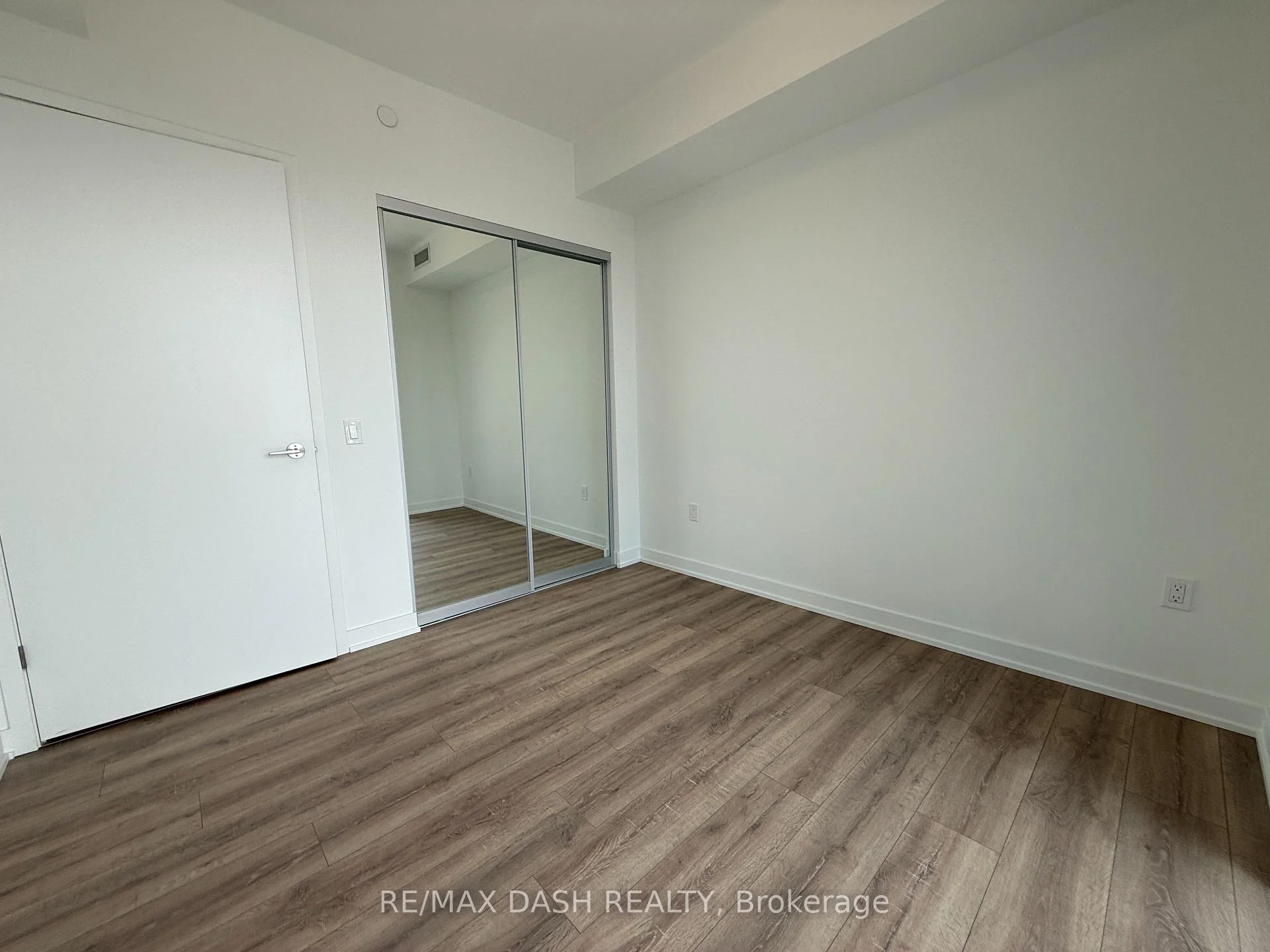 Photo 14 of Unit 4701, 634 Church Street, Toronto, Church-Yonge Corridor — HOMEH