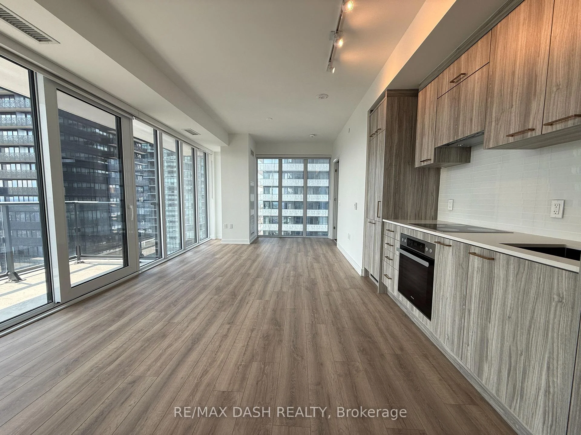 Photo 18 of Unit 4701, 634 Church Street, Toronto, Church-Yonge Corridor — HOMEH
