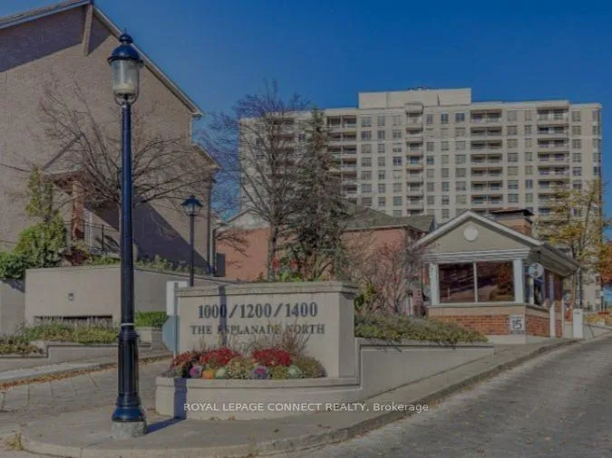 Photo 2 of Unit 1702, 1000 The Esplanade N, Pickering, Town Centre — HOMEH