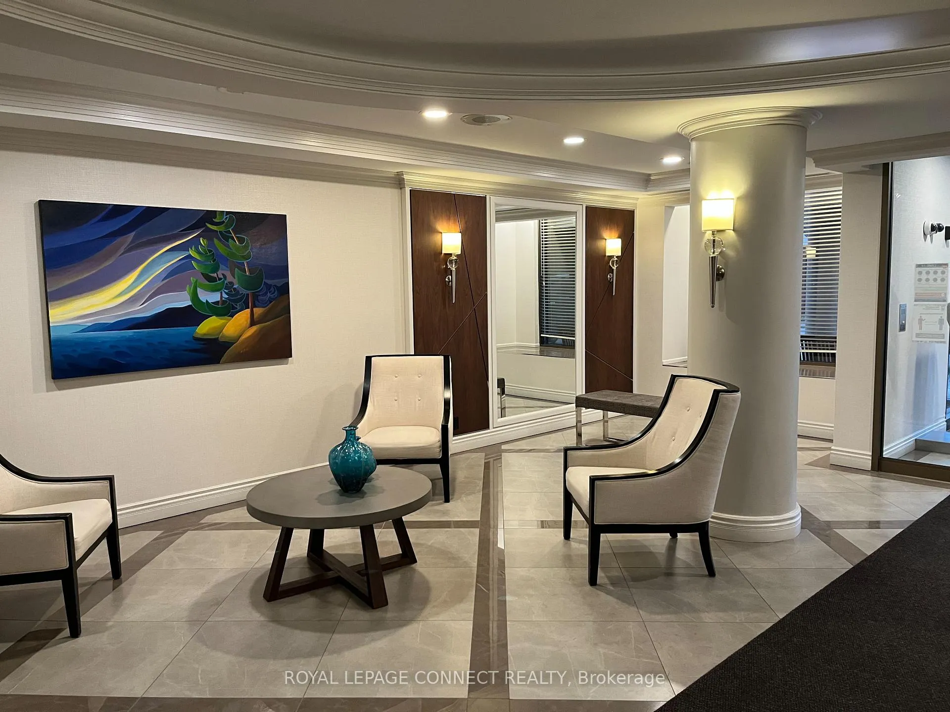 Photo 5 of Unit 1702, 1000 The Esplanade N, Pickering, Town Centre — HOMEH