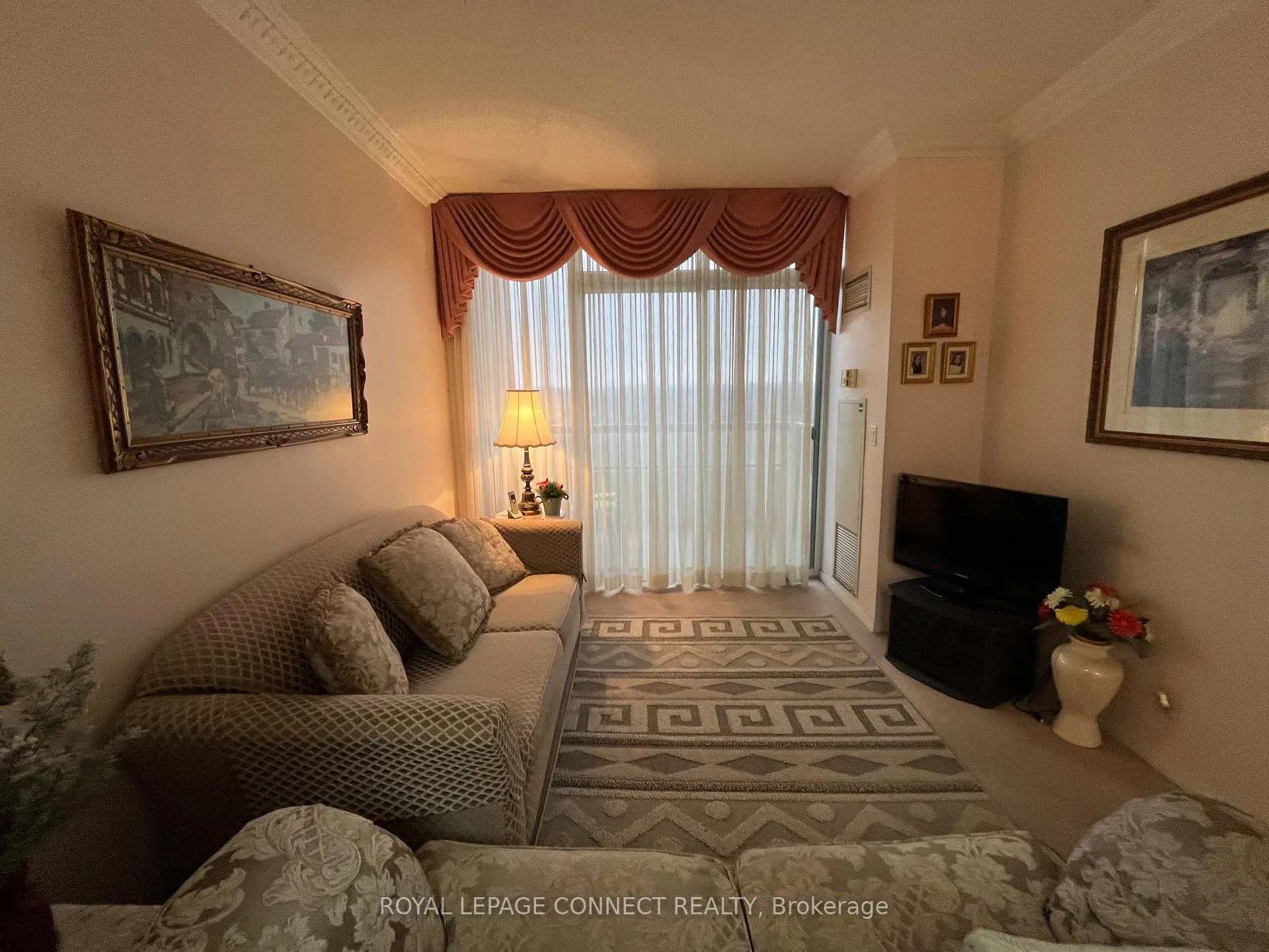 Photo 16 of Unit 1702, 1000 The Esplanade N, Pickering, Town Centre — HOMEH