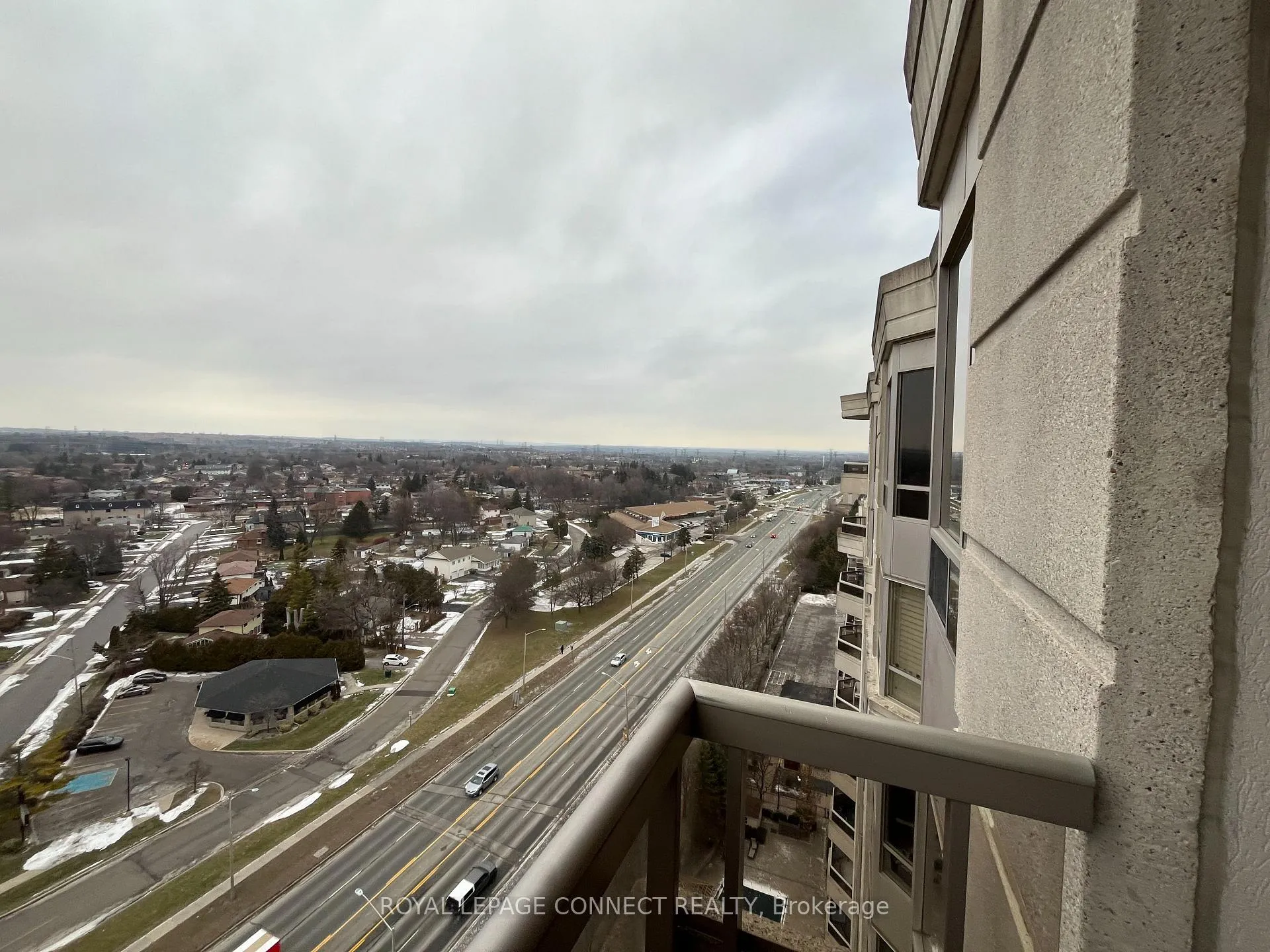 Photo 21 of Unit 1702, 1000 The Esplanade N, Pickering, Town Centre — HOMEH