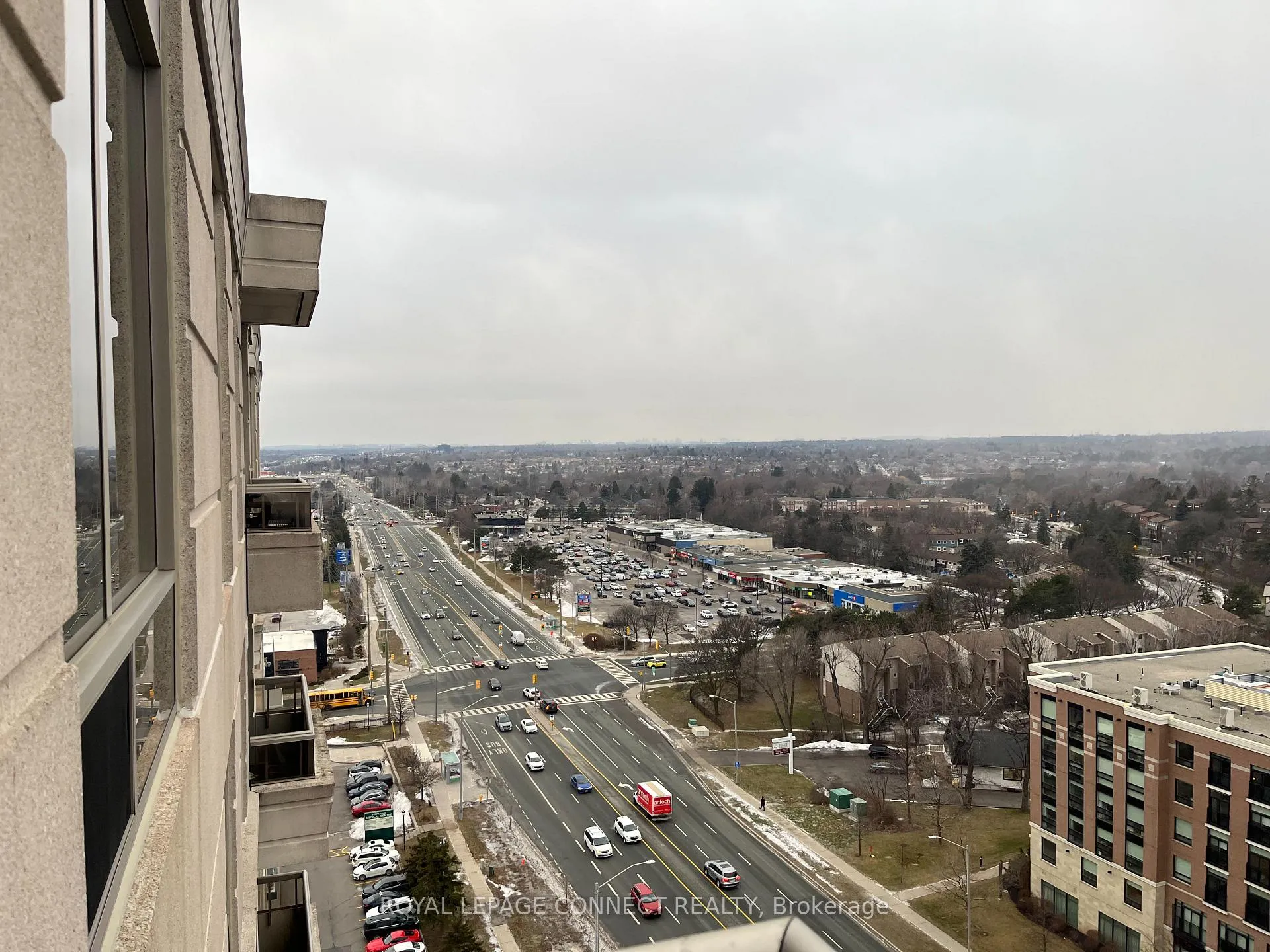 Photo 22 of Unit 1702, 1000 The Esplanade N, Pickering, Town Centre — HOMEH
