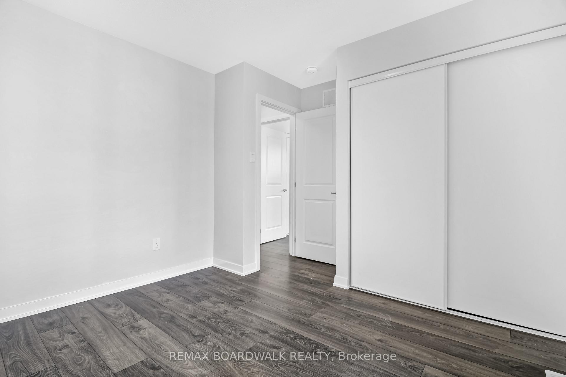 Photo 16 of 210 Verulam Street, Ottawa, Barrhaven - Heritage Park — HOMEH
