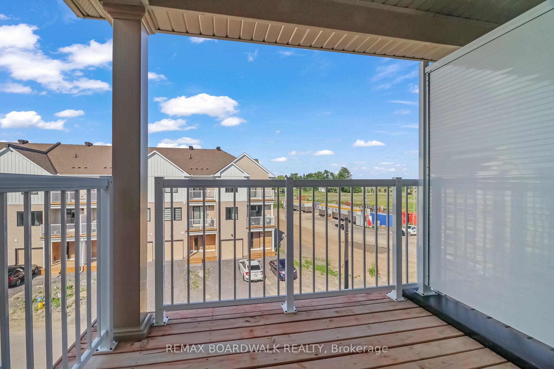 Photo 17 of 210 Verulam Street, Ottawa, Barrhaven - Heritage Park — HOMEH