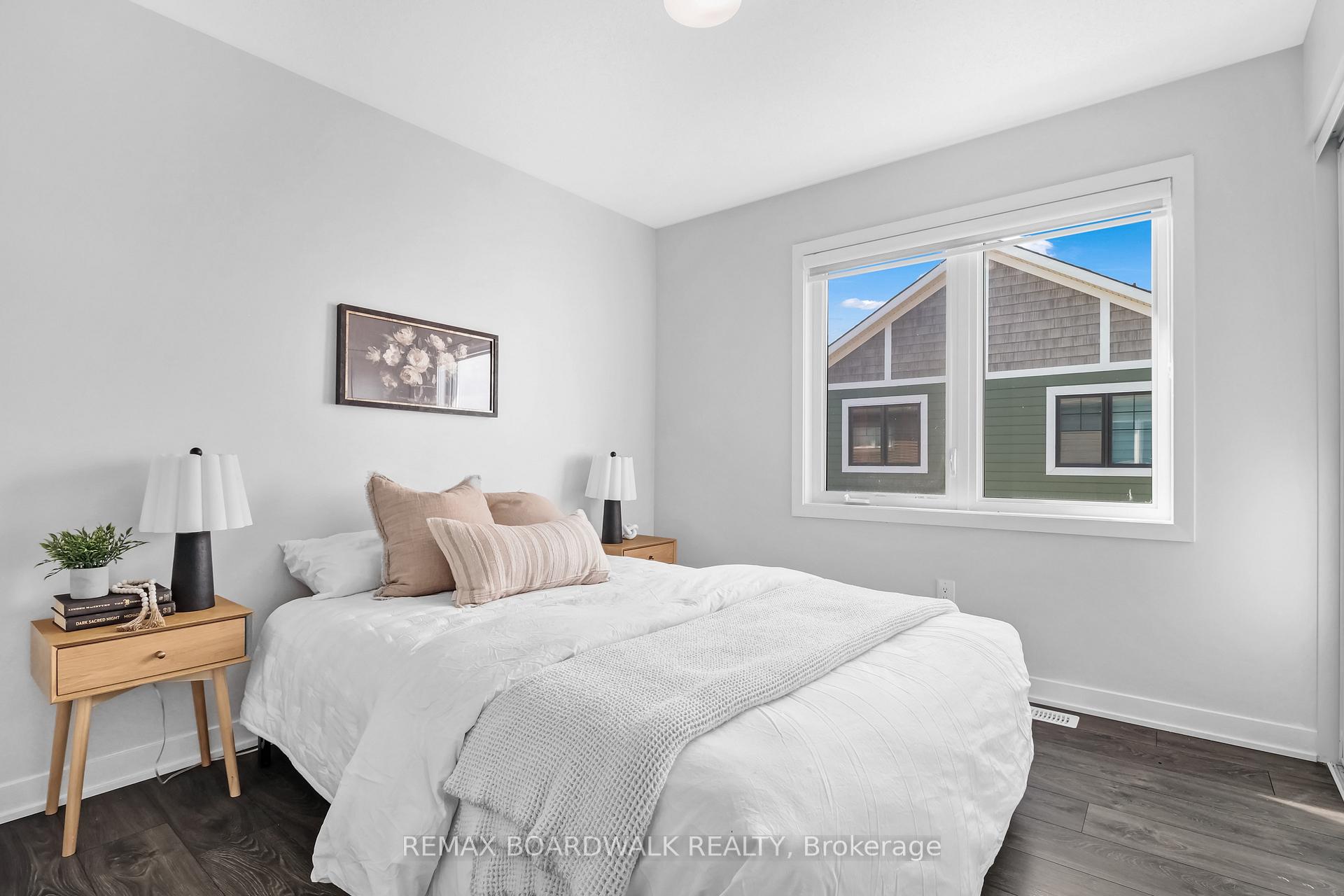 Photo 18 of 210 Verulam Street, Ottawa, Barrhaven - Heritage Park — HOMEH