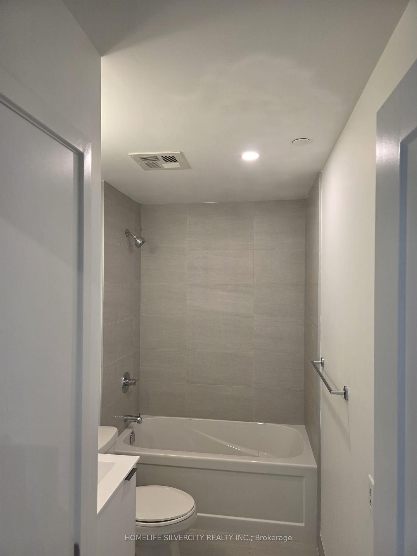 Photo 6 of Unit 617, 20 Deans Drive, Scarborough, Clairlea-Birchmount — HOMEH