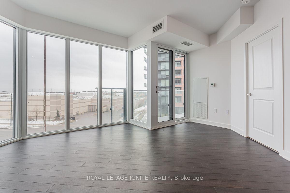 Photo 6 of Unit 305, 100 Eagle Rock Way, Vaughan, Rural Vaughan — HOMEH