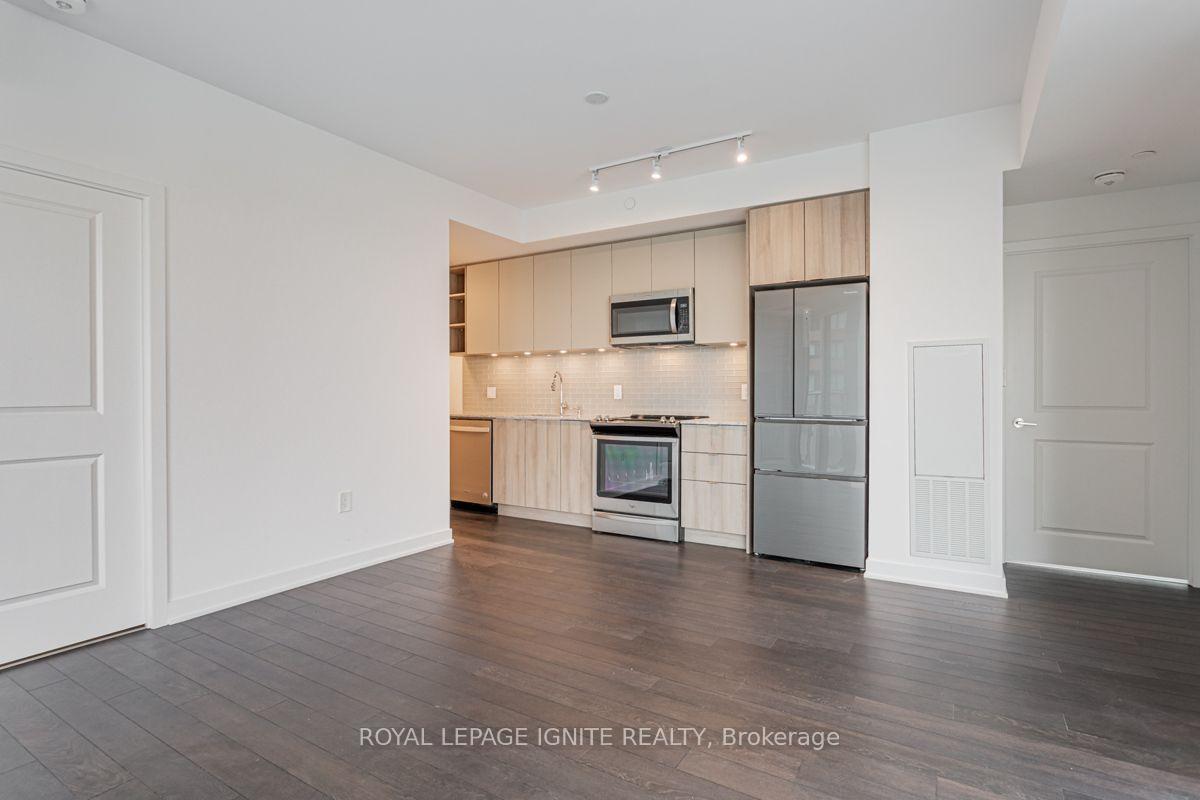 Photo 8 of Unit 305, 100 Eagle Rock Way, Vaughan, Rural Vaughan — HOMEH