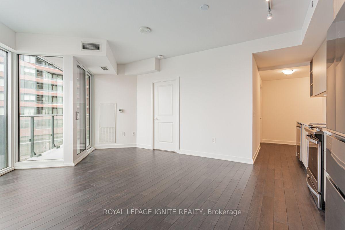 Photo 13 of Unit 305, 100 Eagle Rock Way, Vaughan, Rural Vaughan — HOMEH